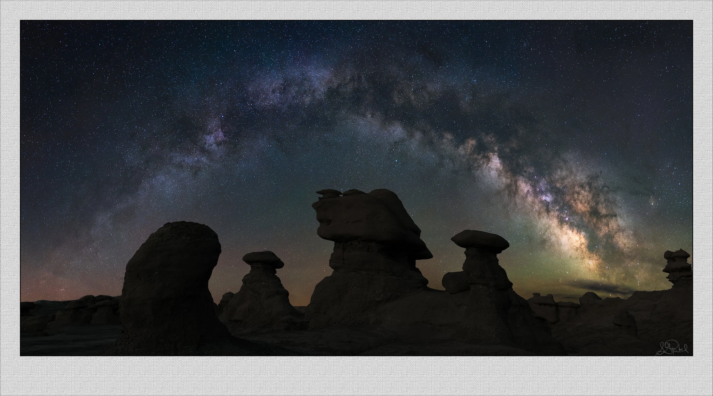 Milky Way Arch Goblin Valley SP.jpg