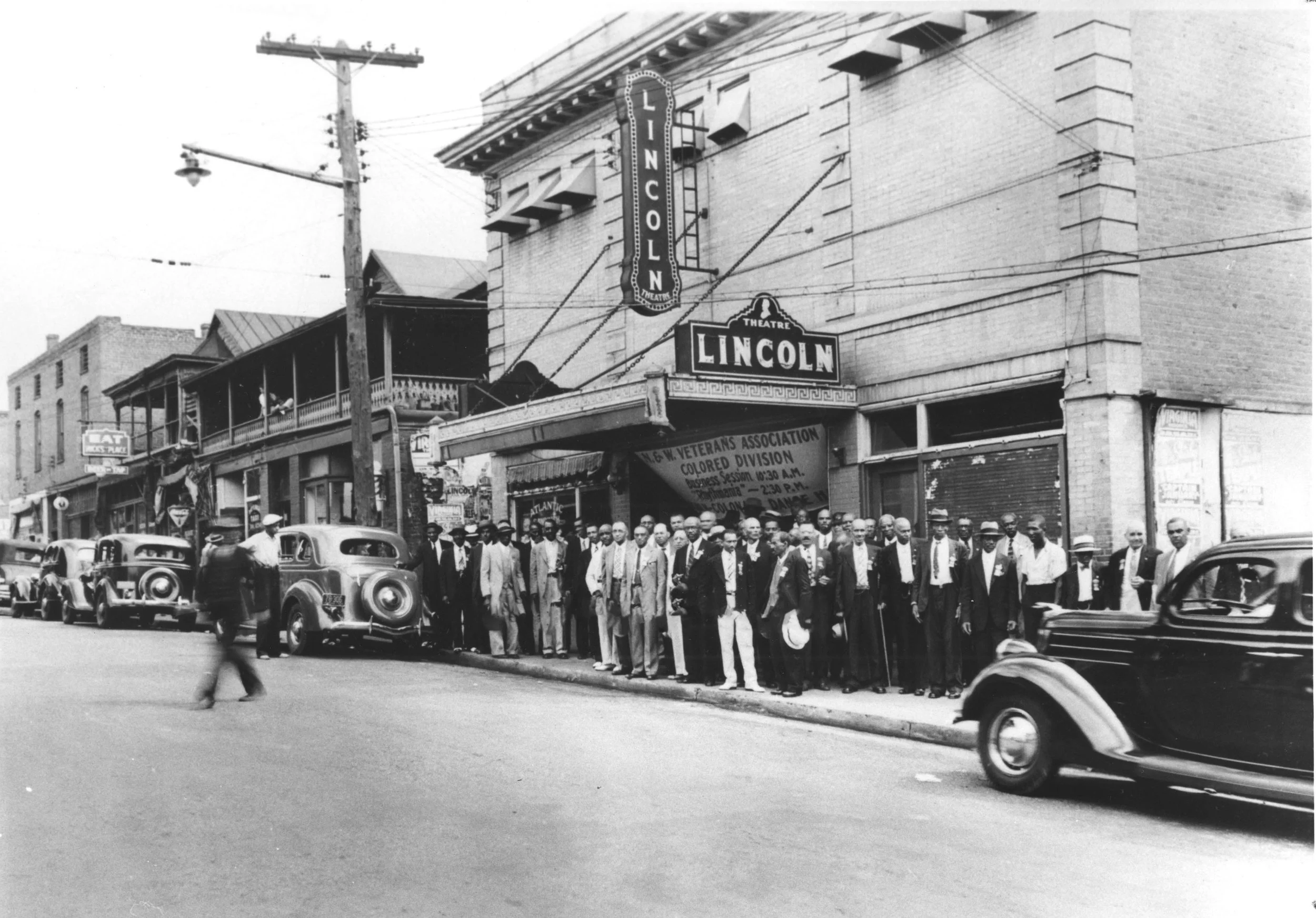 McCain3_Lincoln_Theatre.jpg