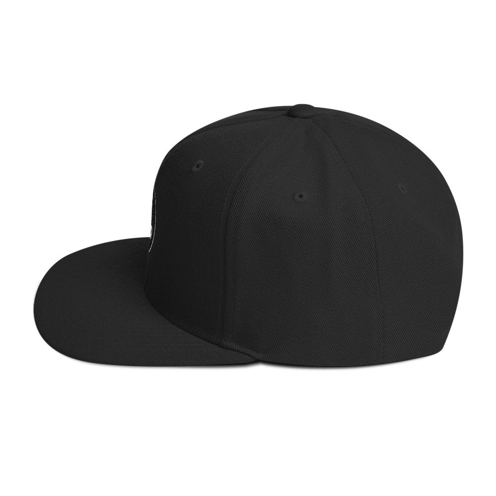 classic-snapback-black-left-side-6413c61a4d40f.jpg