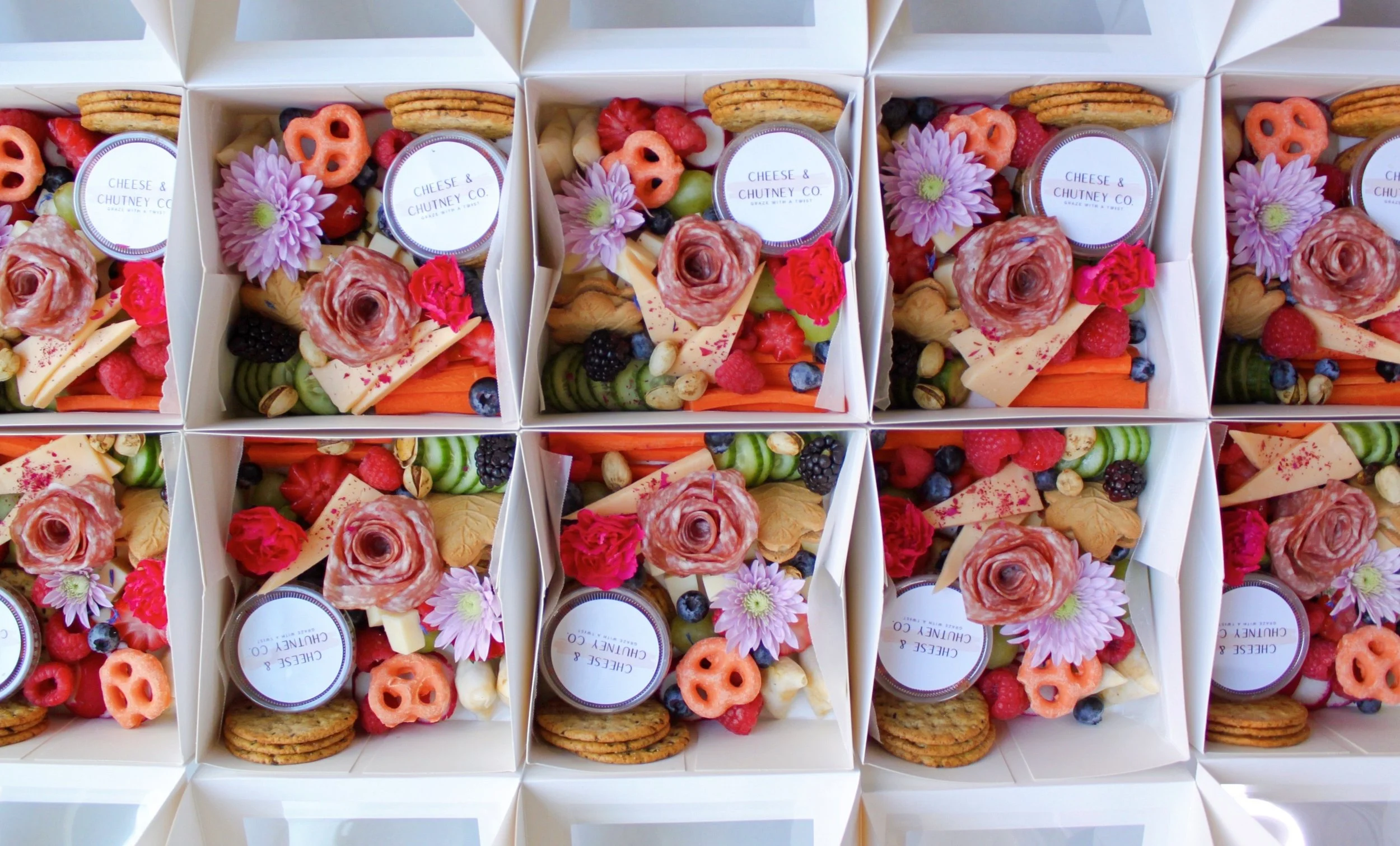 Grazing boxes & charcuterie boxes delivered in Toronto — Cheese and