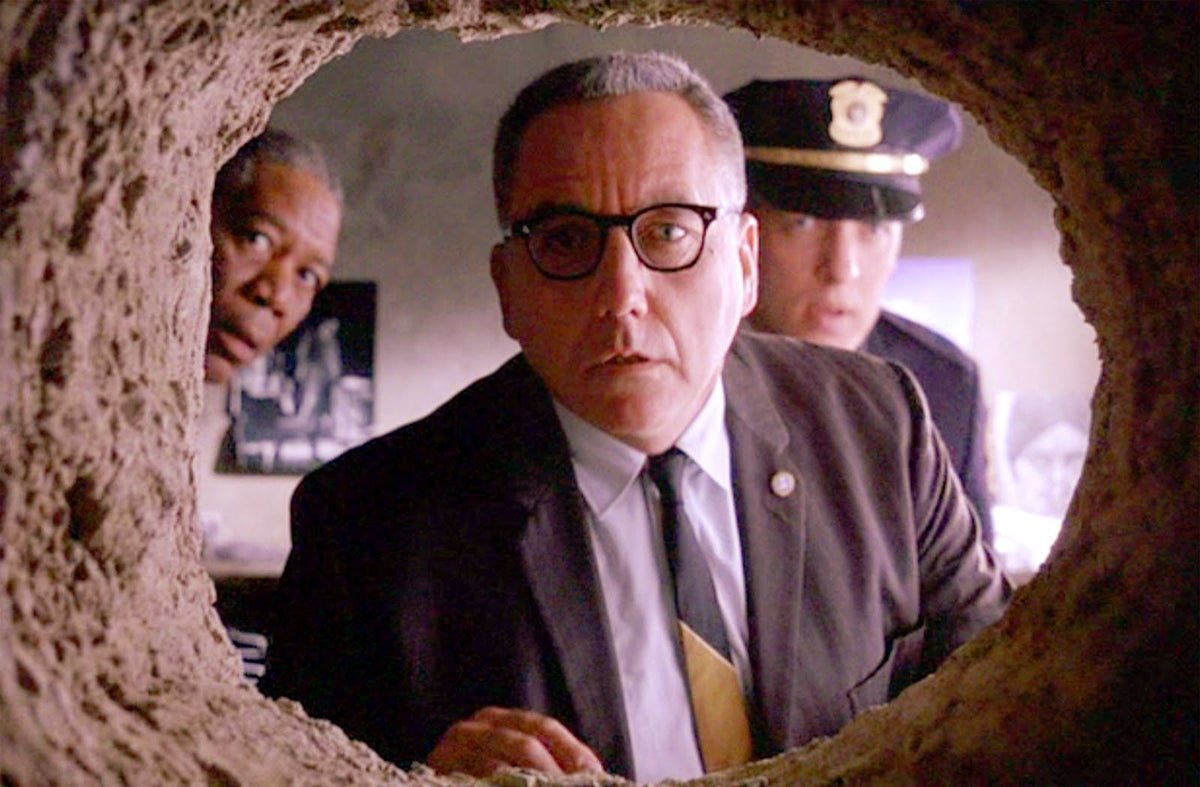 S01E01: The Shawshank Redemption (1994)