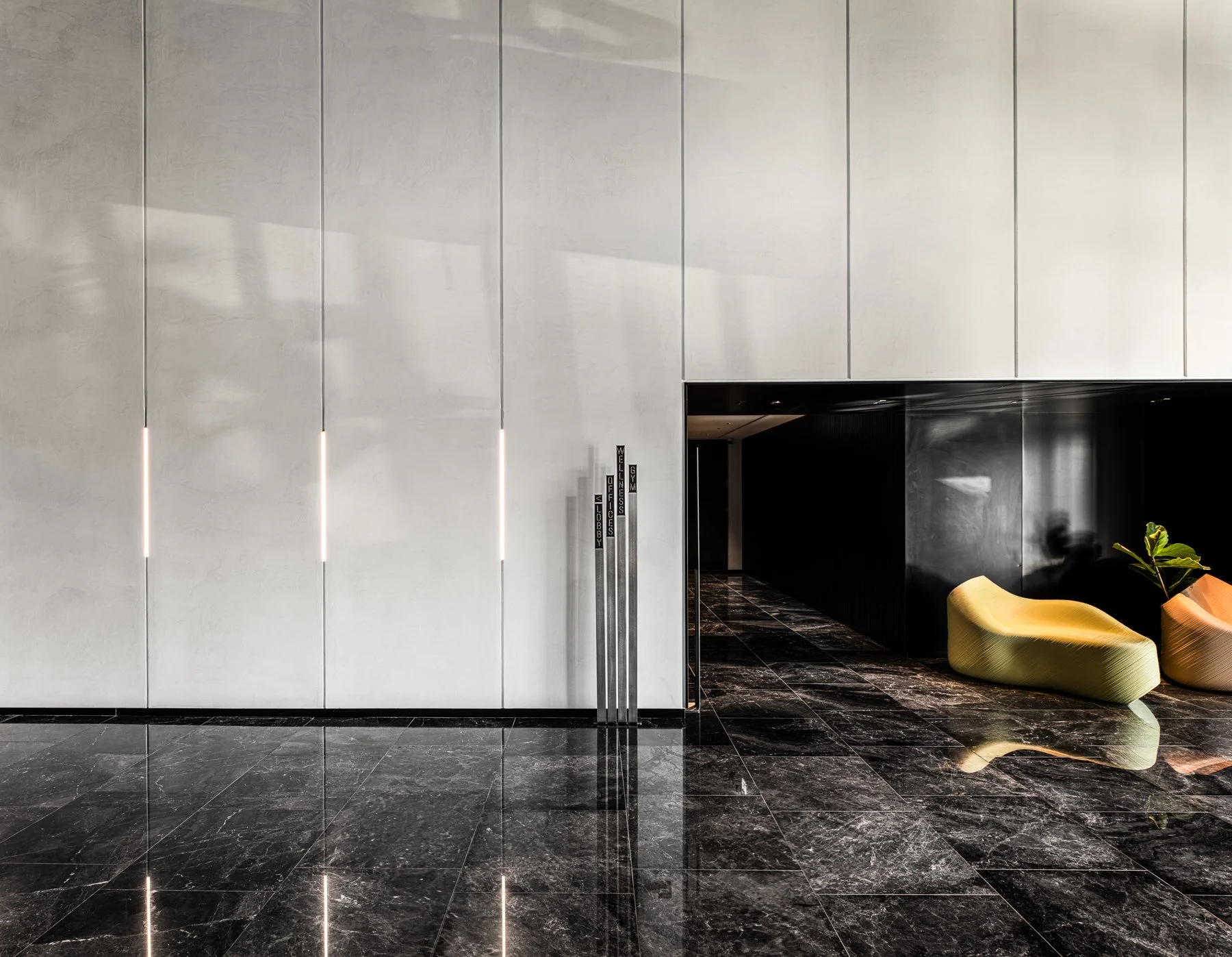 Piraeus Tower Dec-34 edit.jpg