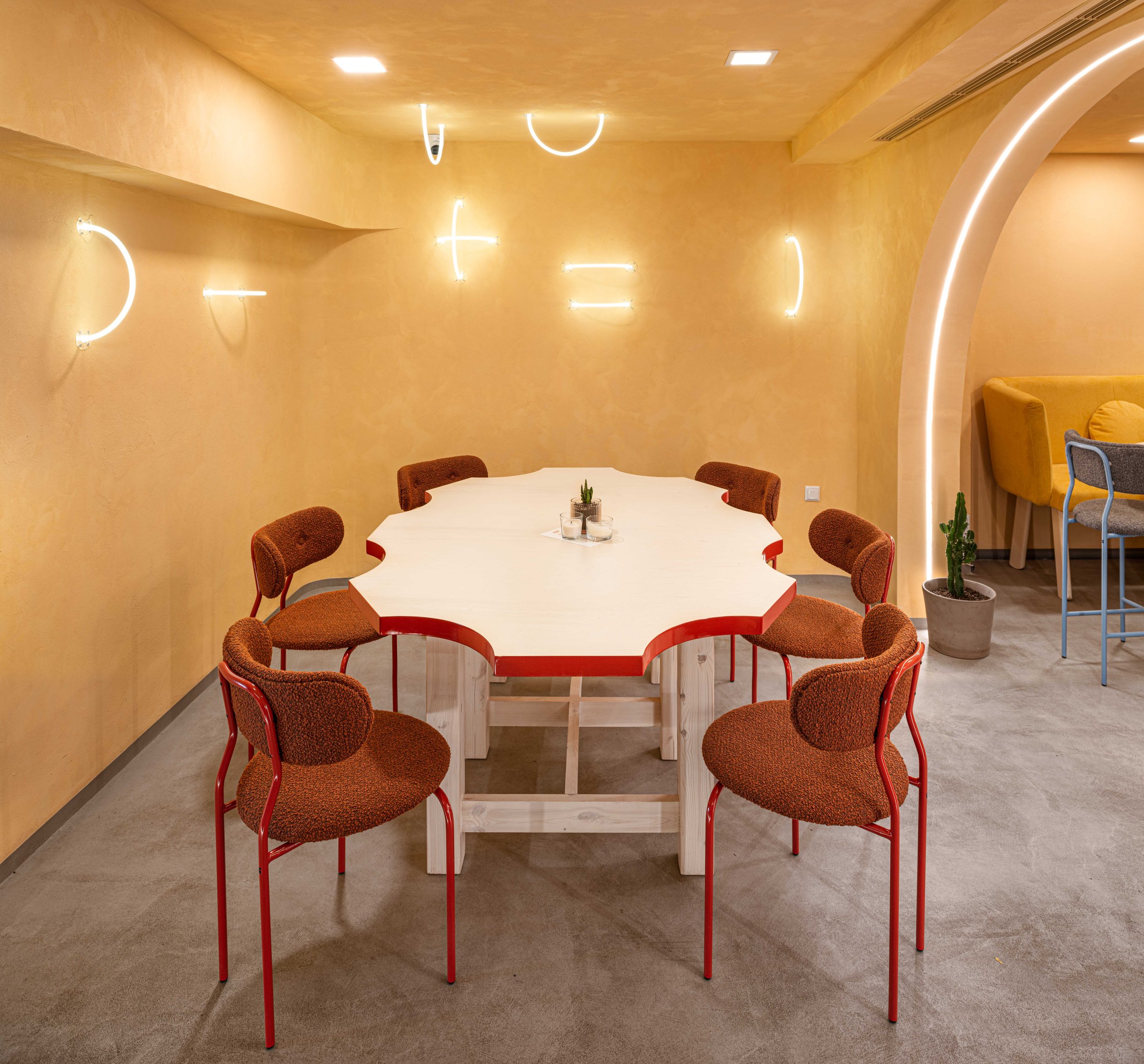 Peach Boy finals-15.jpg