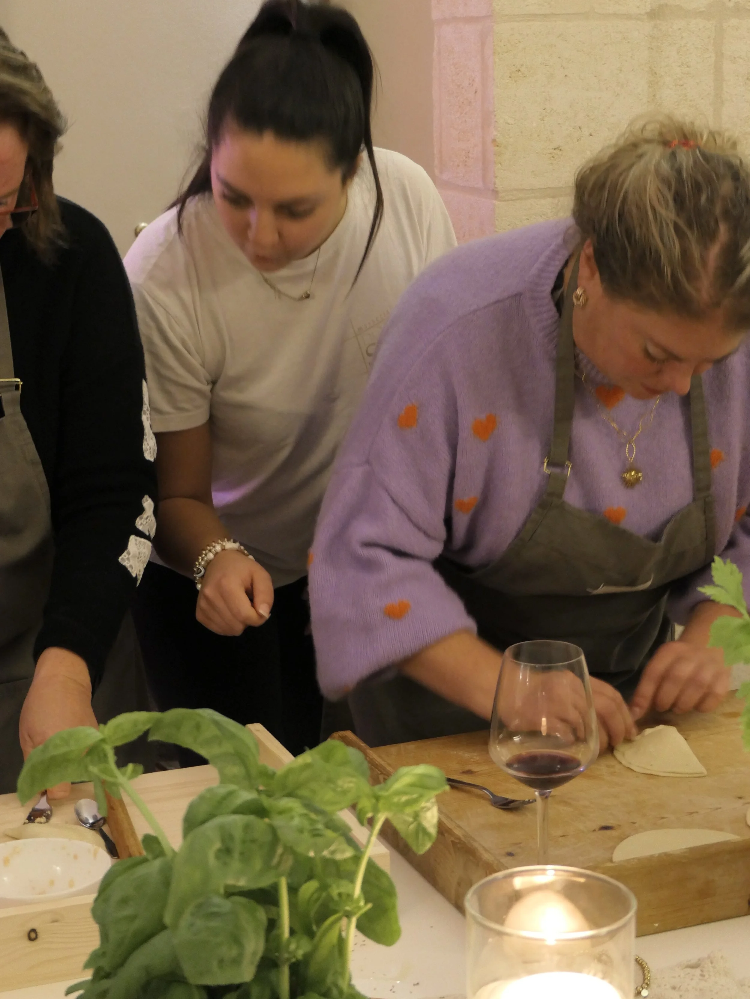 scuola cucina con marina.JPG