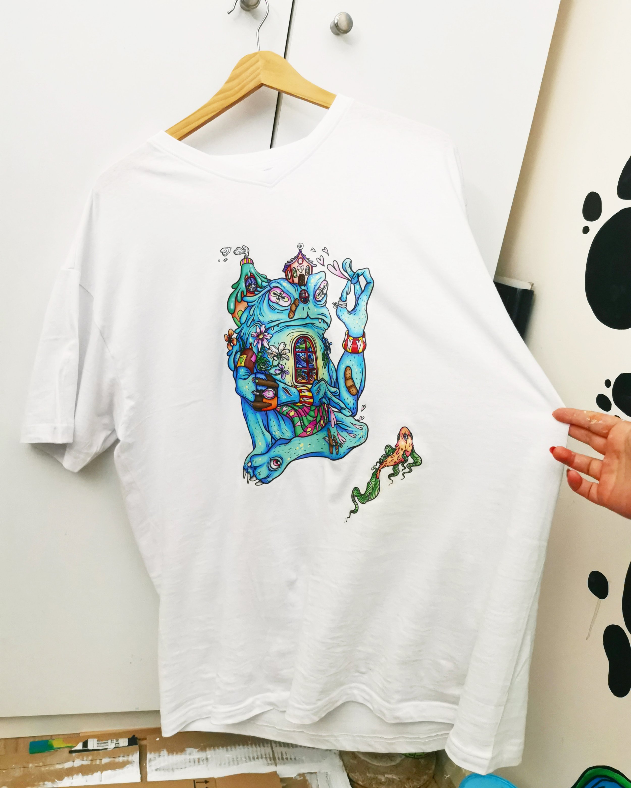 shirt1.jpg