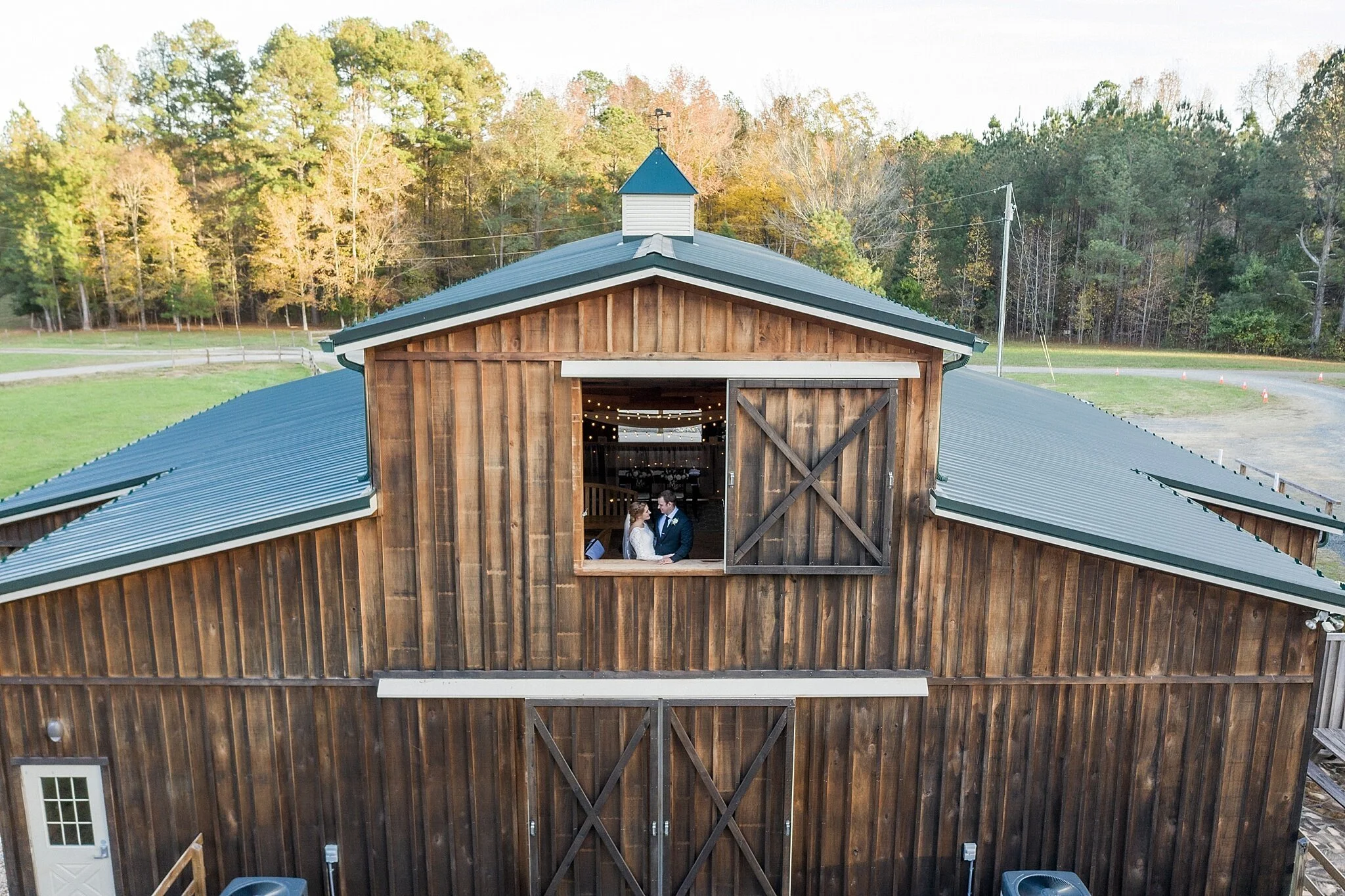 Carlee-Farm-Wedding-Photographer-160.jpg