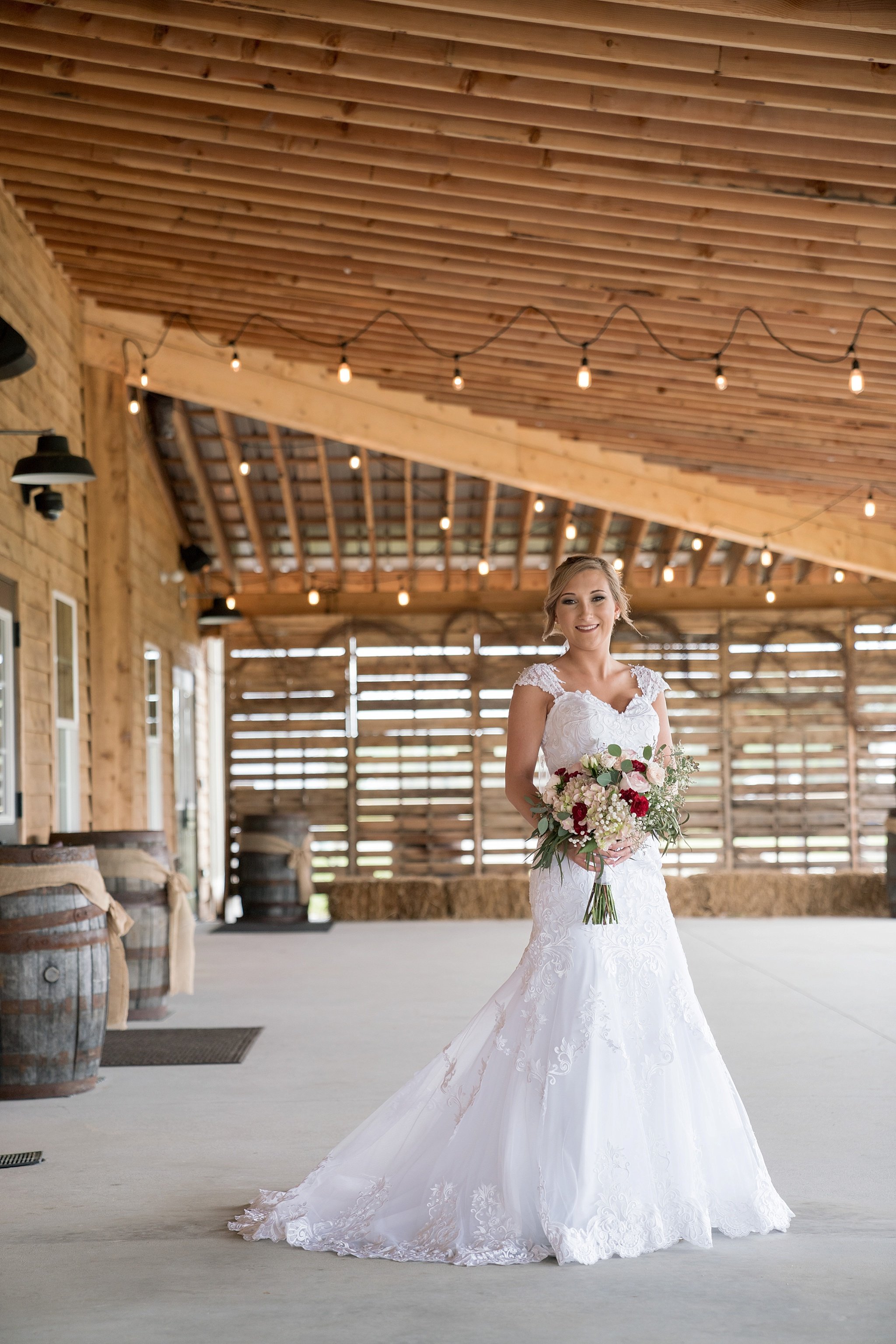 Cotton-Barn-Winterville-Wedding-Photographer-056.jpg
