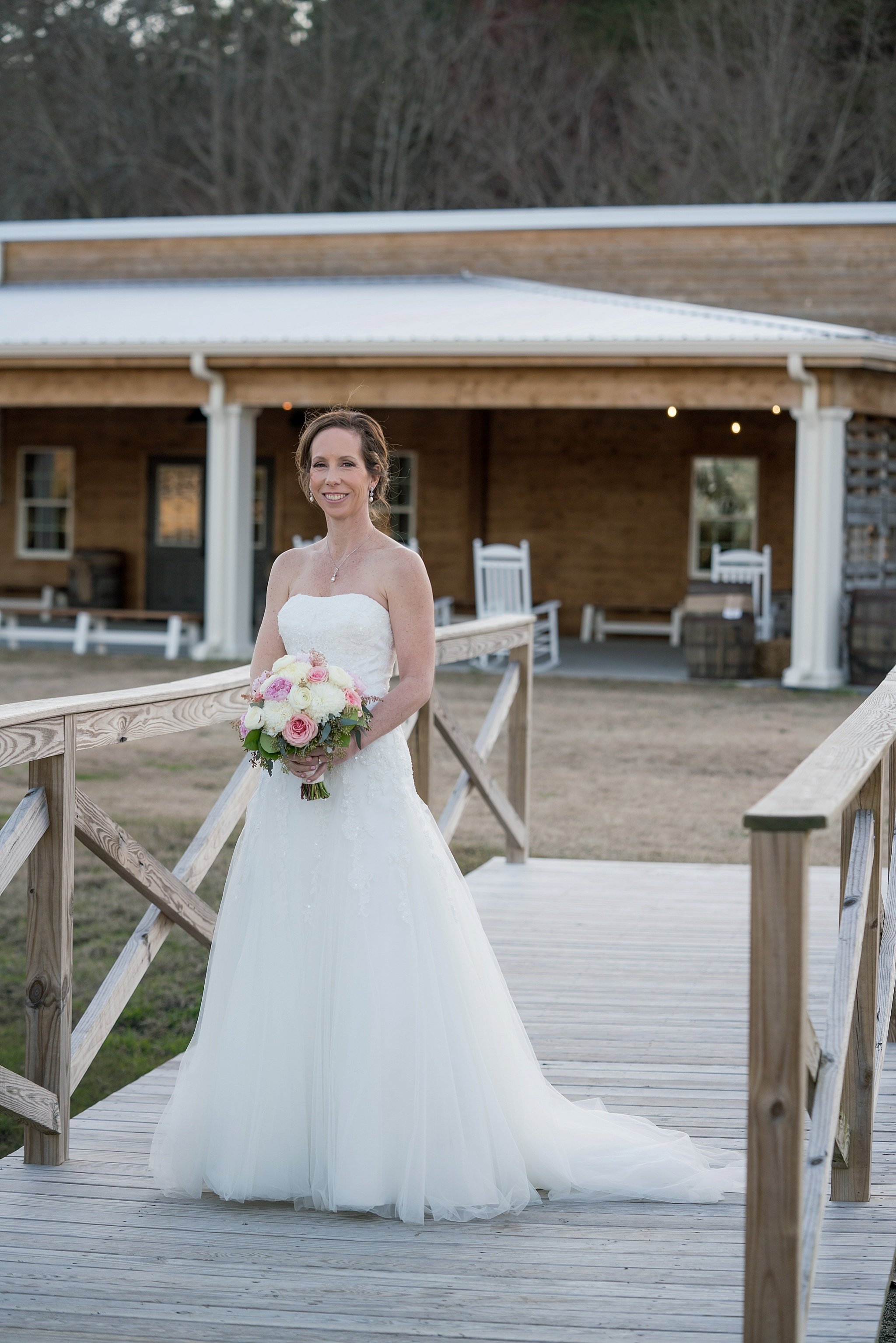 Cotton-Barn-Greenville-NC-Wedding-Photographer-093.jpg