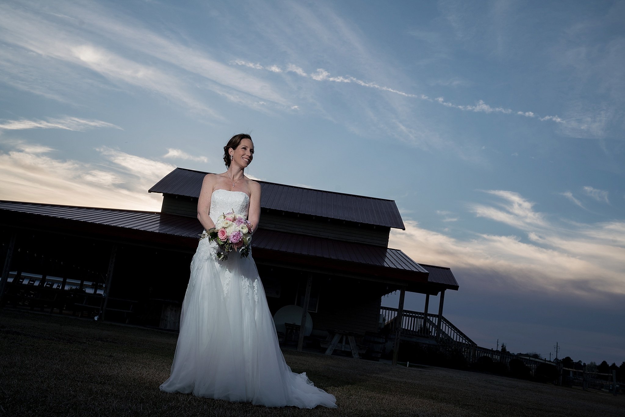 Cotton-Barn-Greenville-NC-Wedding-Photographer-096.jpg