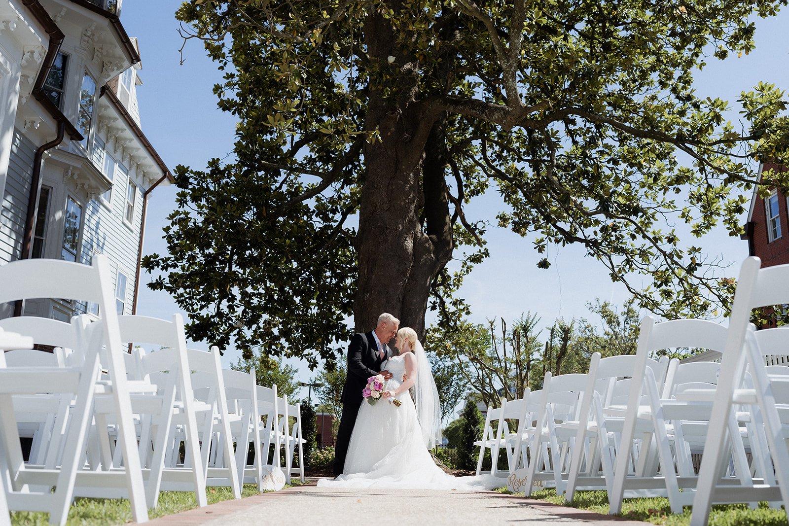 Elise + Jerry - Magnolia Manor Wedding - New Bern, NC