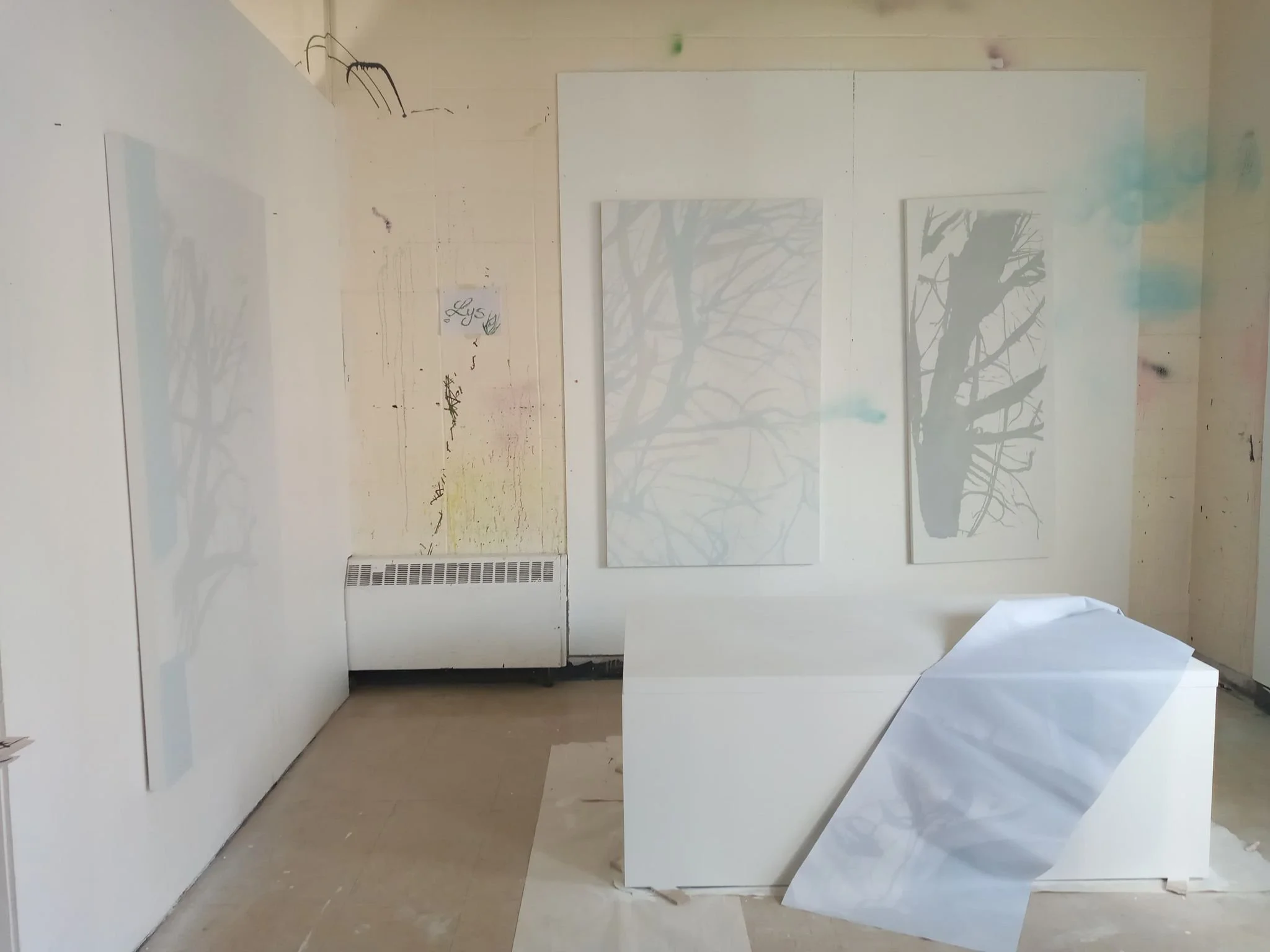 Our shadow draws a breath