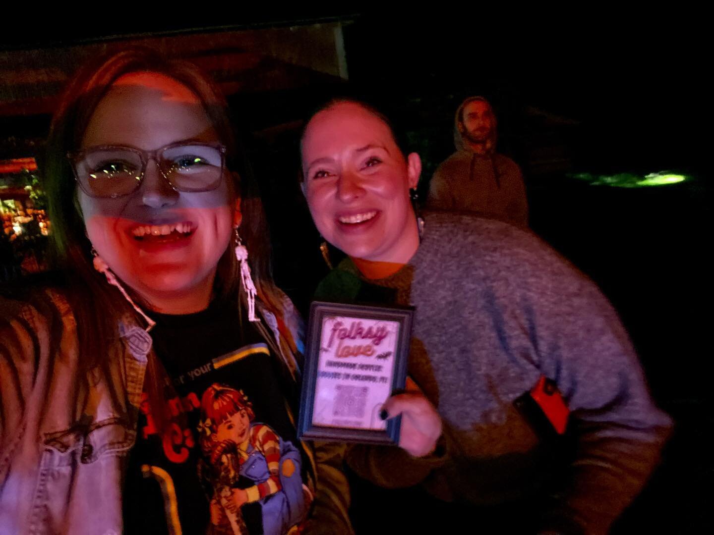 It&rsquo;s under 70 degrees so it is officially spooky season! We checked out @thehauntedrd and found our favorite earring gal, @folksylove #waitforrealpod