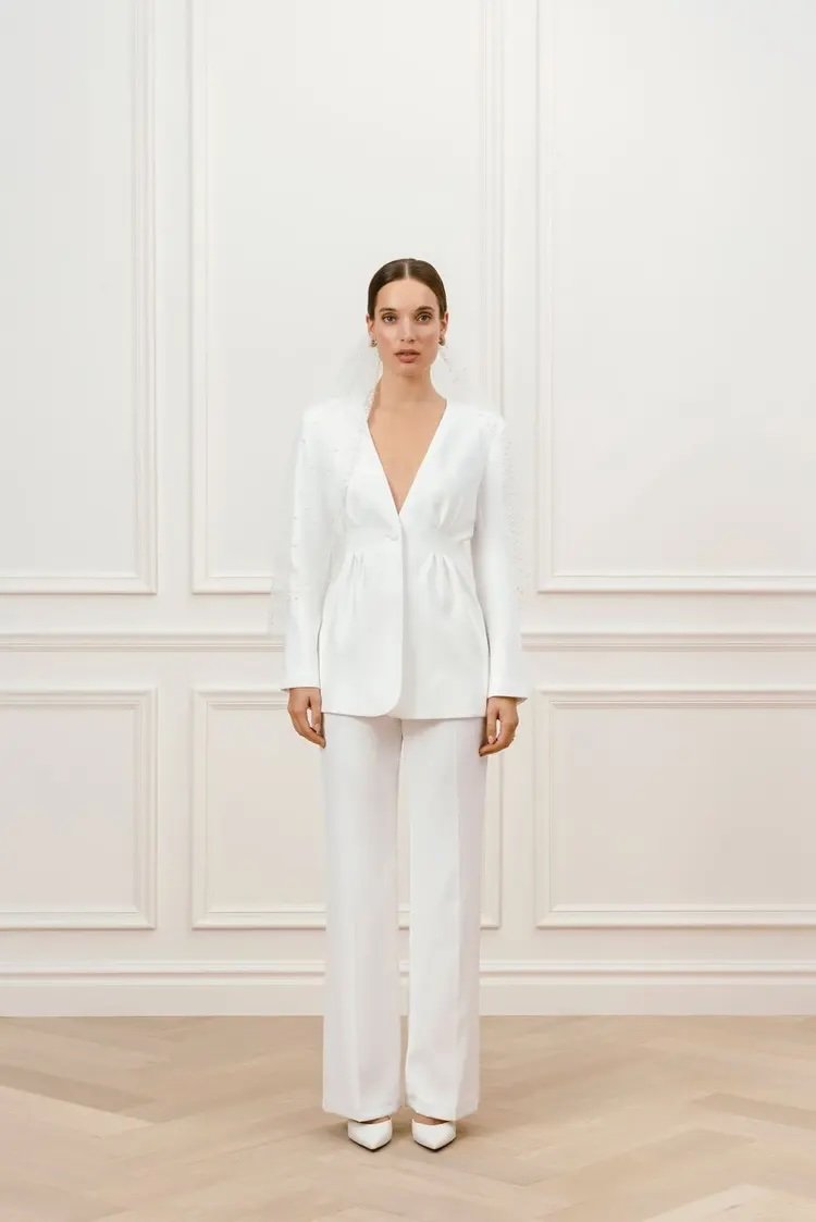 Juno blazer.jpeg