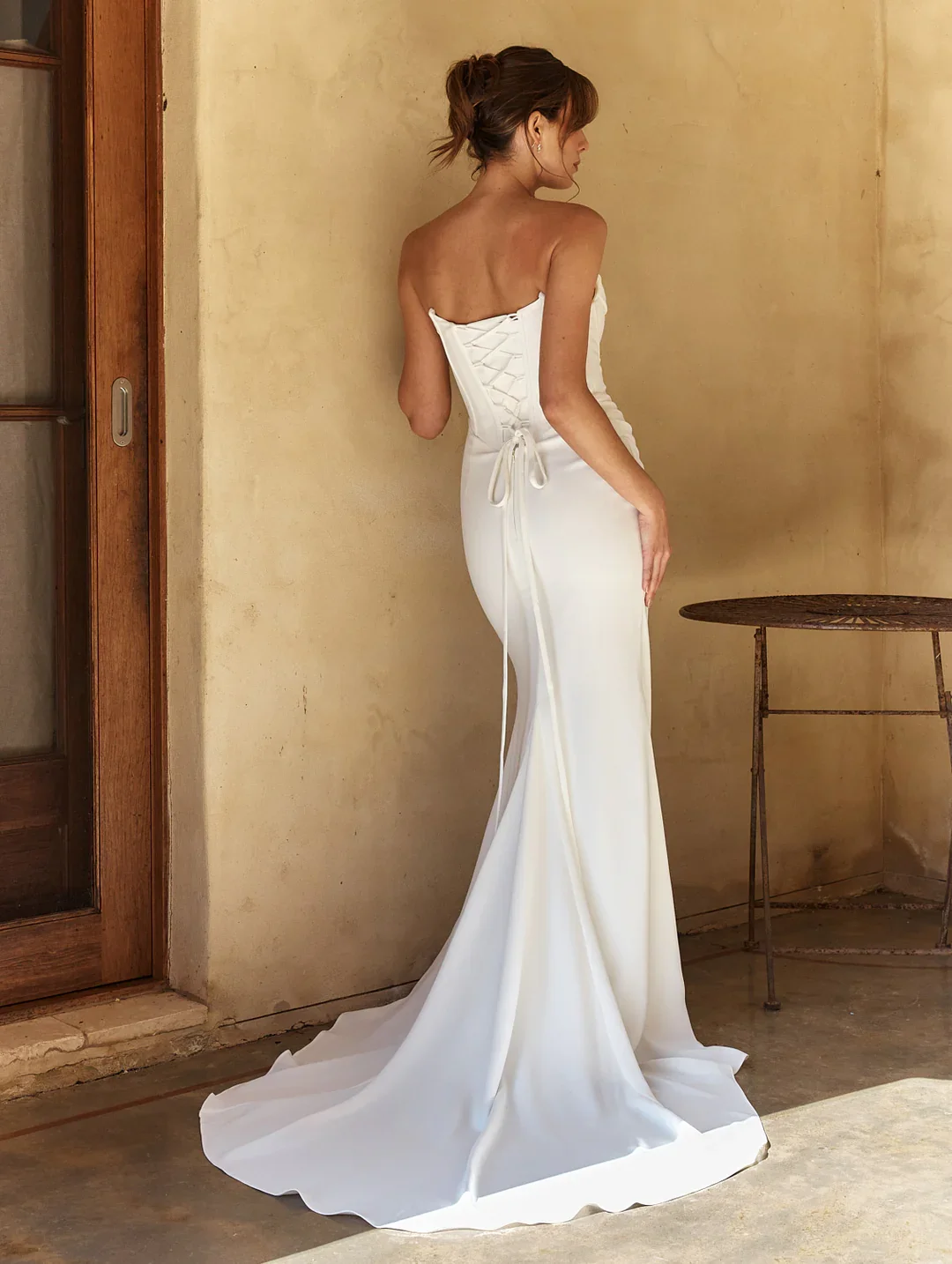 AprilTC2605_DarlineCollection_Back1_TaniaOlesnBridal_jpg_31d42979-7696-4c27-aaae-3f96b44ab5f1.jpg.webp