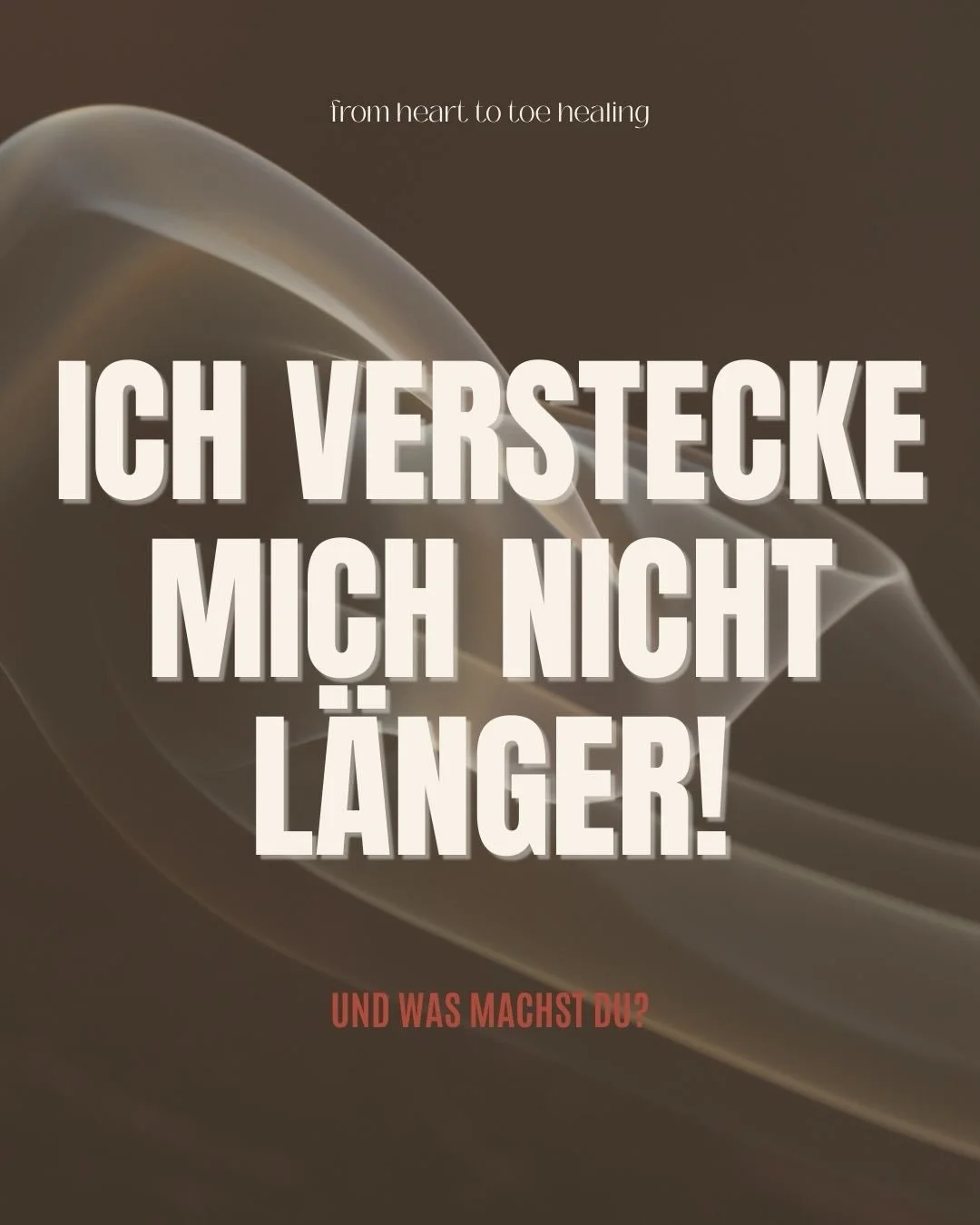 Warum verstecken wir uns eigentlich? Vor wem verstecken wir uns? Warum trainieren wir uns Rollen, Masken und Glaubenss&auml;tze an?

Geht es dir wie mir, dass du einfach nur DU sein m&ouml;chtest? 100% authentisch und selbstbestimmt dein Leben leben 
