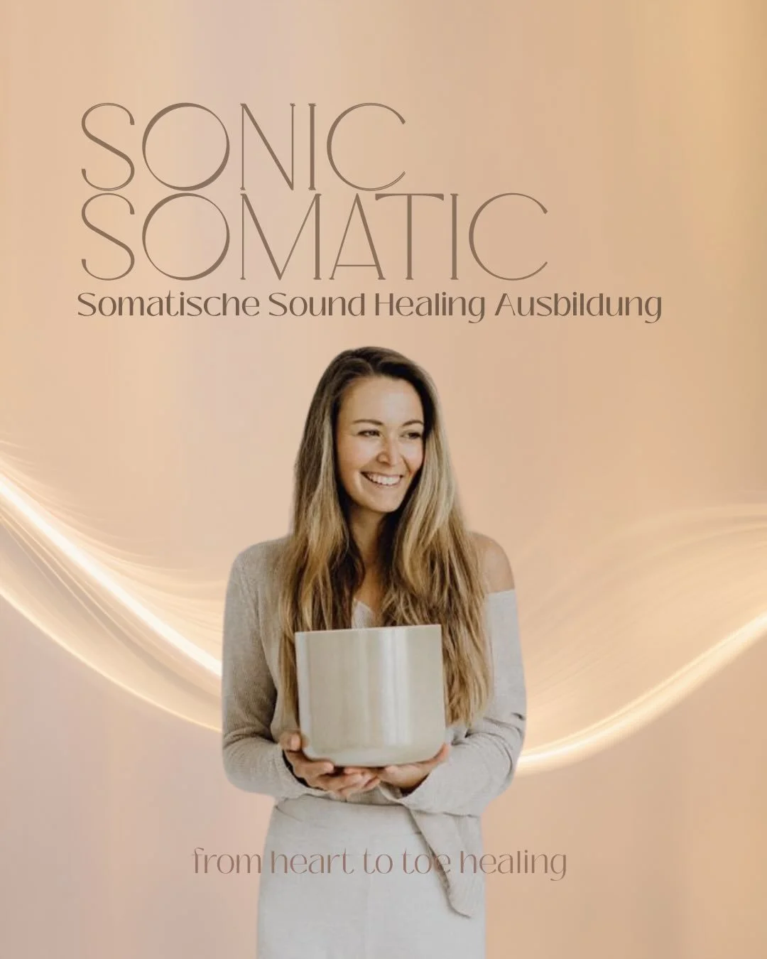 🌀 SONIC SOMATIC 🌀 
Somatische Sound Healing Ausbildung

In dieser Ausbildung verbinden wir Klang und Energieheilung mit somatischer K&ouml;rperarbeit. Die Ausbildung besteht aus vier Teilen, die einzeln buchbar sind oder zusammen eine vollst&auml;n