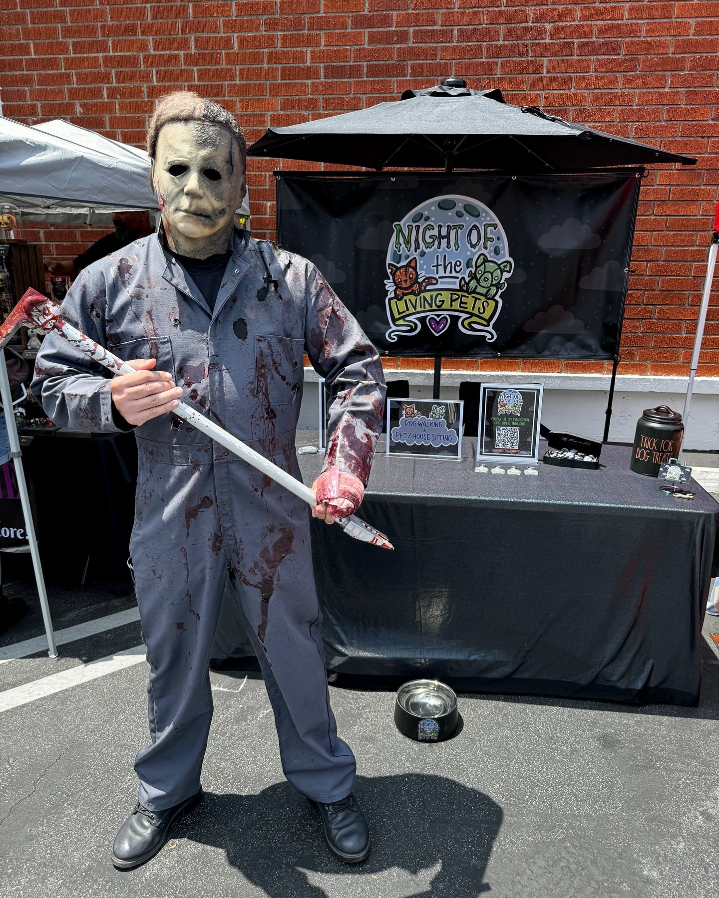 The Terror returns at&nbsp;@blastftp&nbsp;in Burbank THIS SUNDAY!

-🎟️ FREE Outdoor event hosted by&nbsp;@littleshopofgore
-⏰ Sunday November 10th 12-5pm
-🛍️ Support local artists &amp; small businesses
-🎨 Featuring DIY crafts with&nbsp;@spookycra