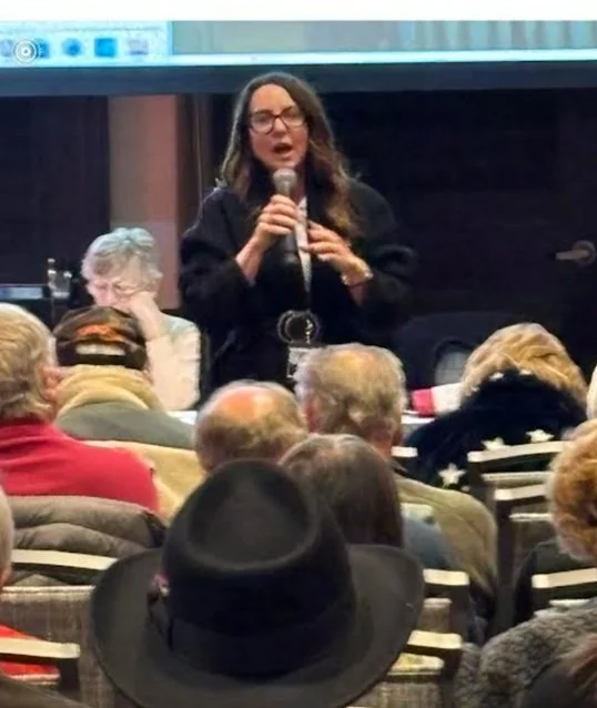 The Toothless Tiger, Republican Center Committee