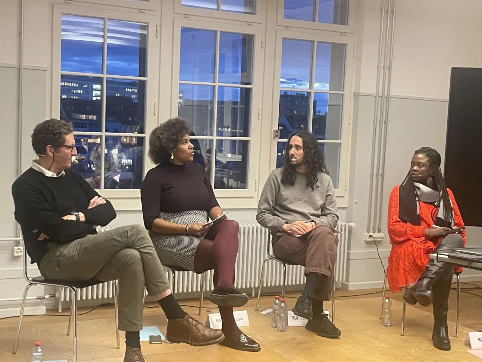 Podiumsdiskussion 18.03.2024.jpg