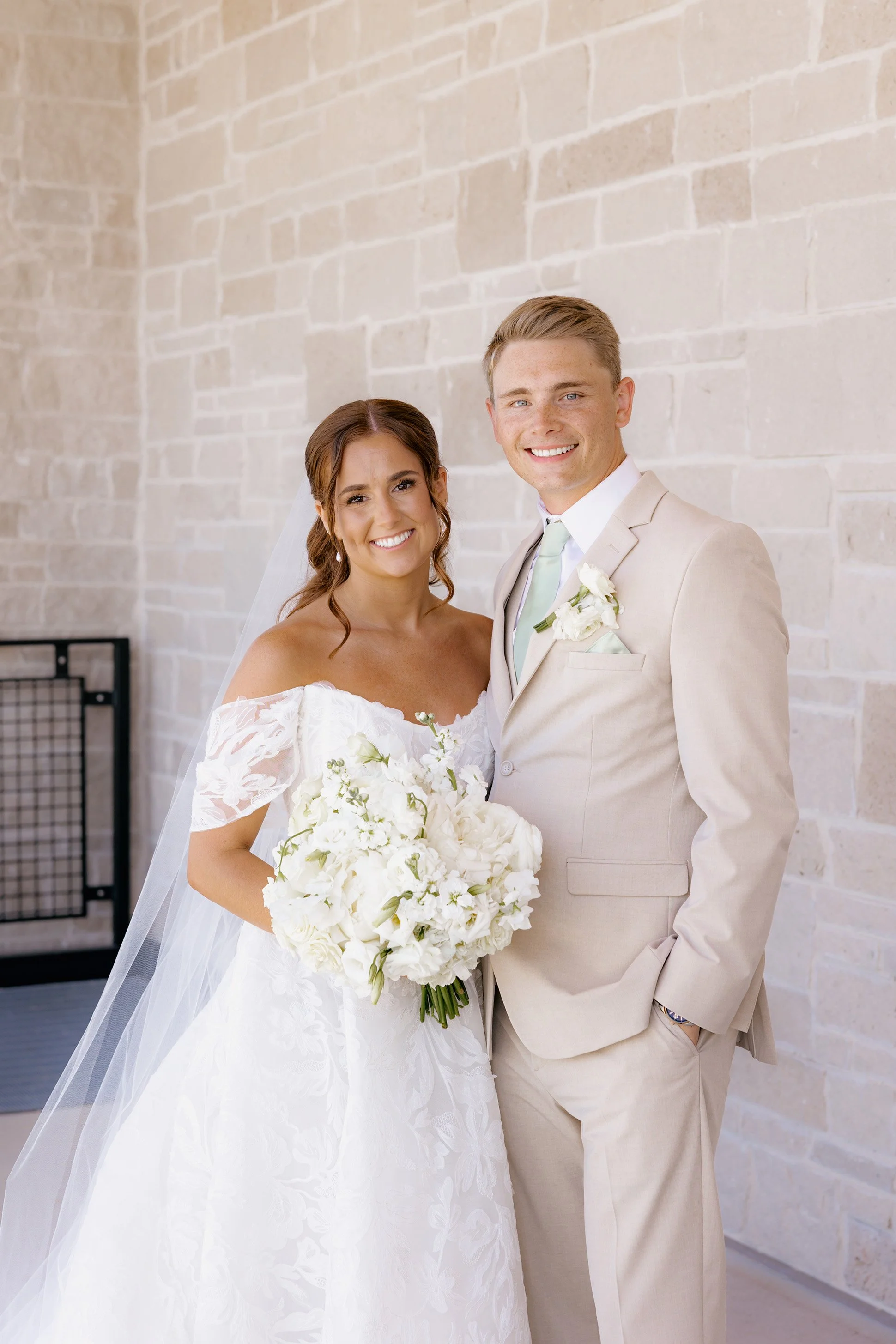 Des Moines Wedding Photographer-309.jpg