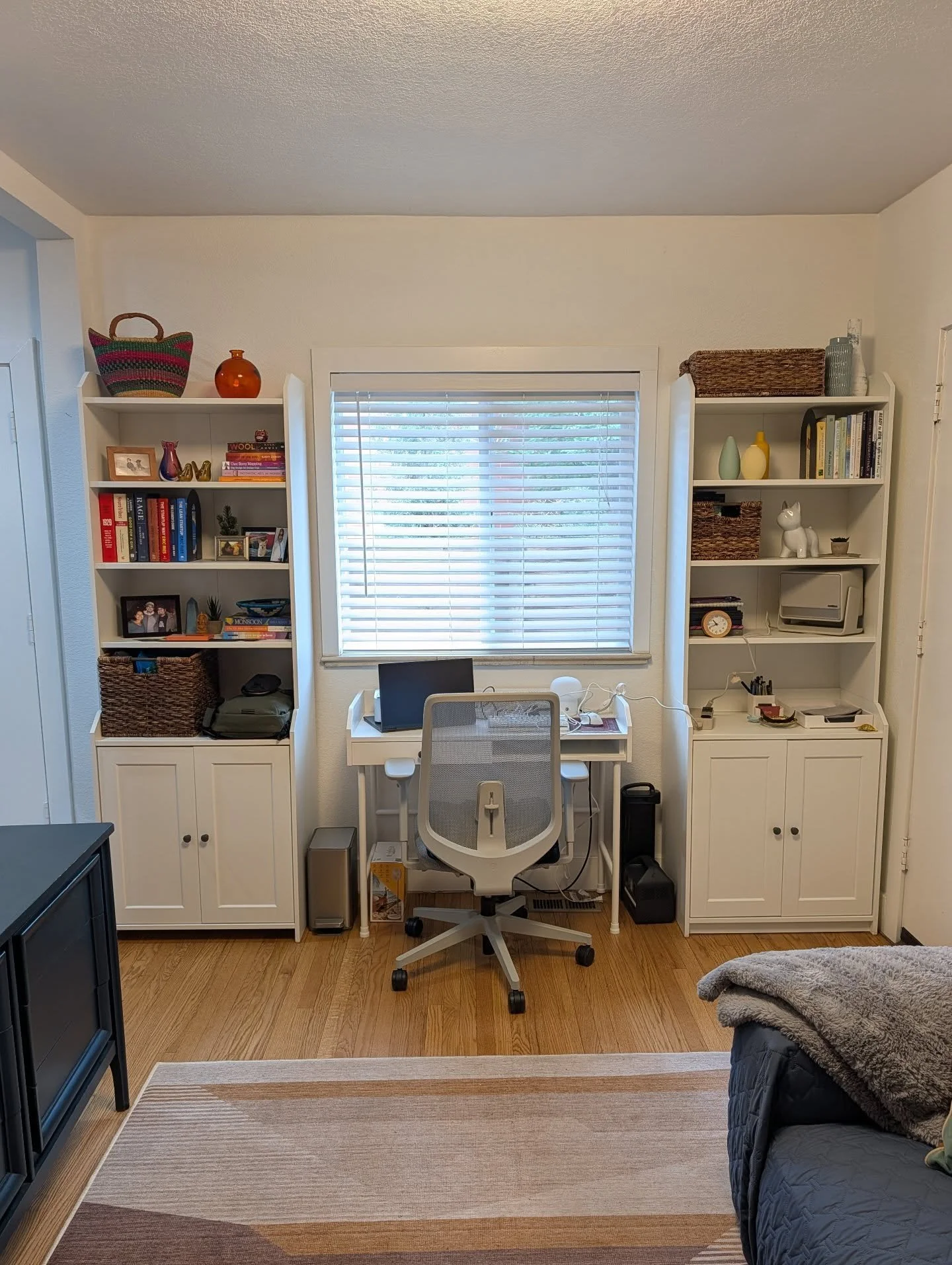 Your workspace should work for you.

A clutter-free desk and a beautifully organized bookcase aren't just aesthetic goals, they're productivity tools. When everything has a place, you can focus on what actually matters. 📚

Ready to transform your sp