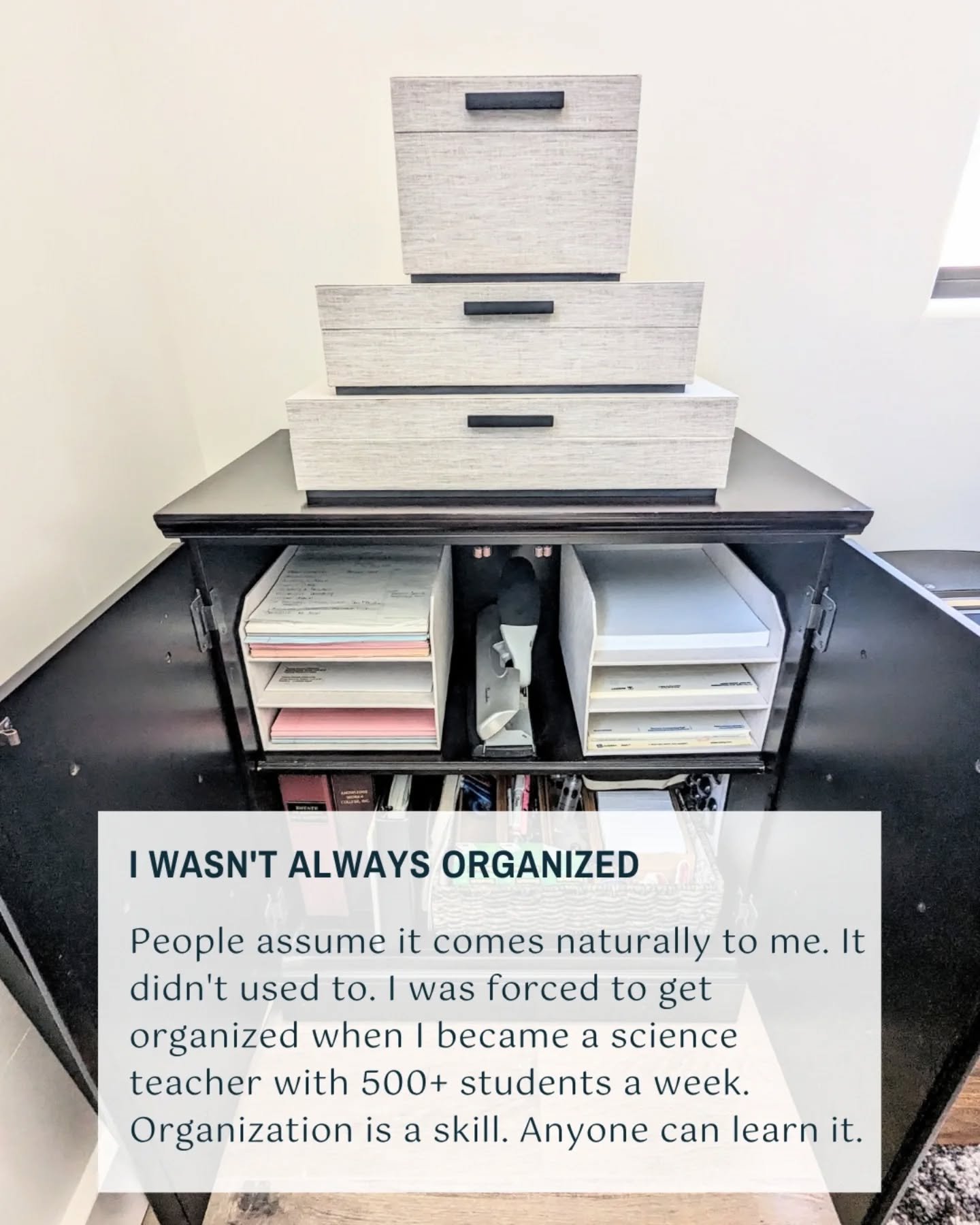 I wasn't always organized. 

But getting organized did improve my life. Here's how: 

🧠 My mental load is lighter 
💰 It saves me money 
😅 My stress is lower 
☝️ I am more intentional 

#learnit #organizedliving #savemoney #CentralCoastSorting