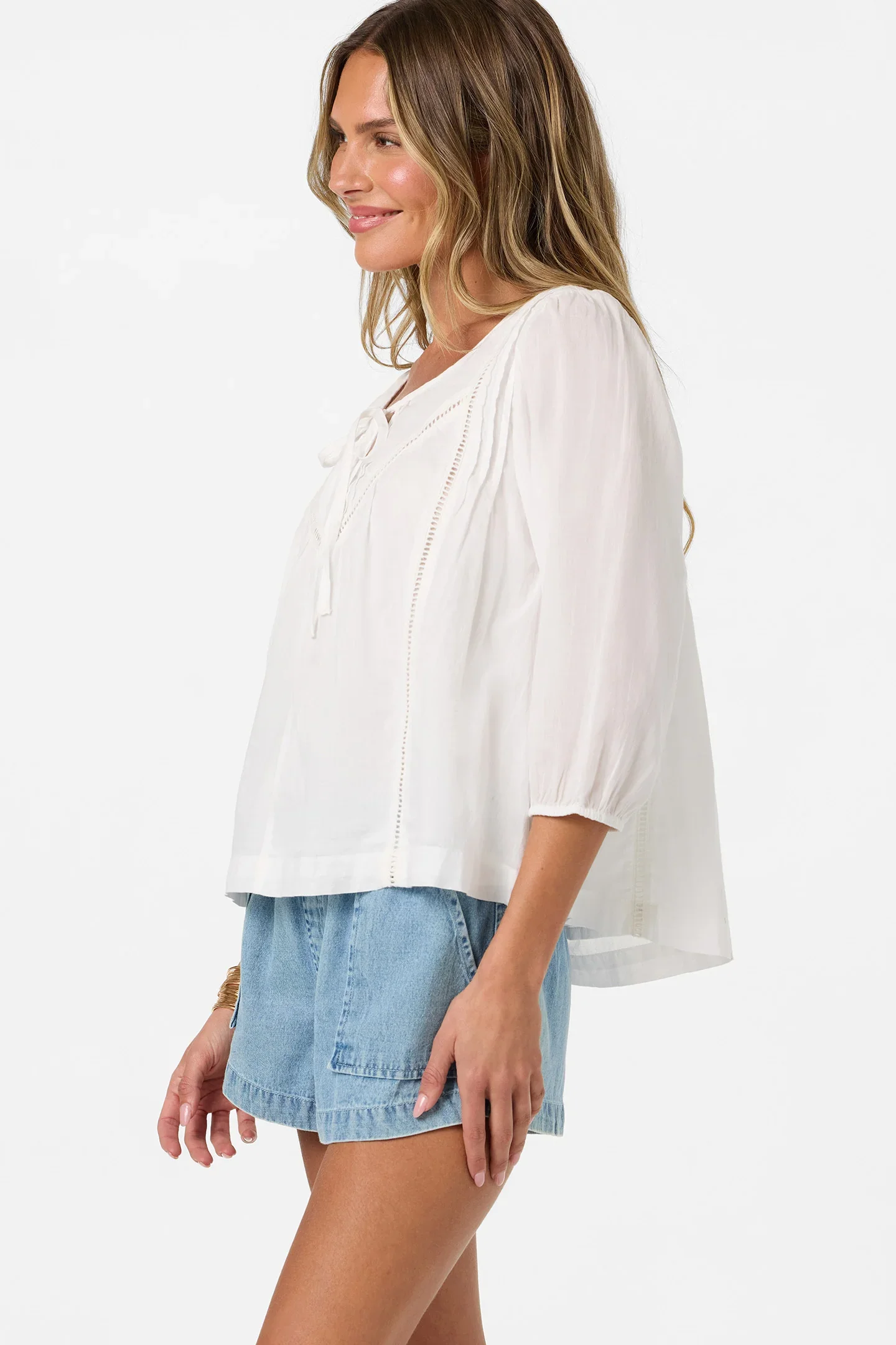 FA2640410_WHT_5.jpg.webp