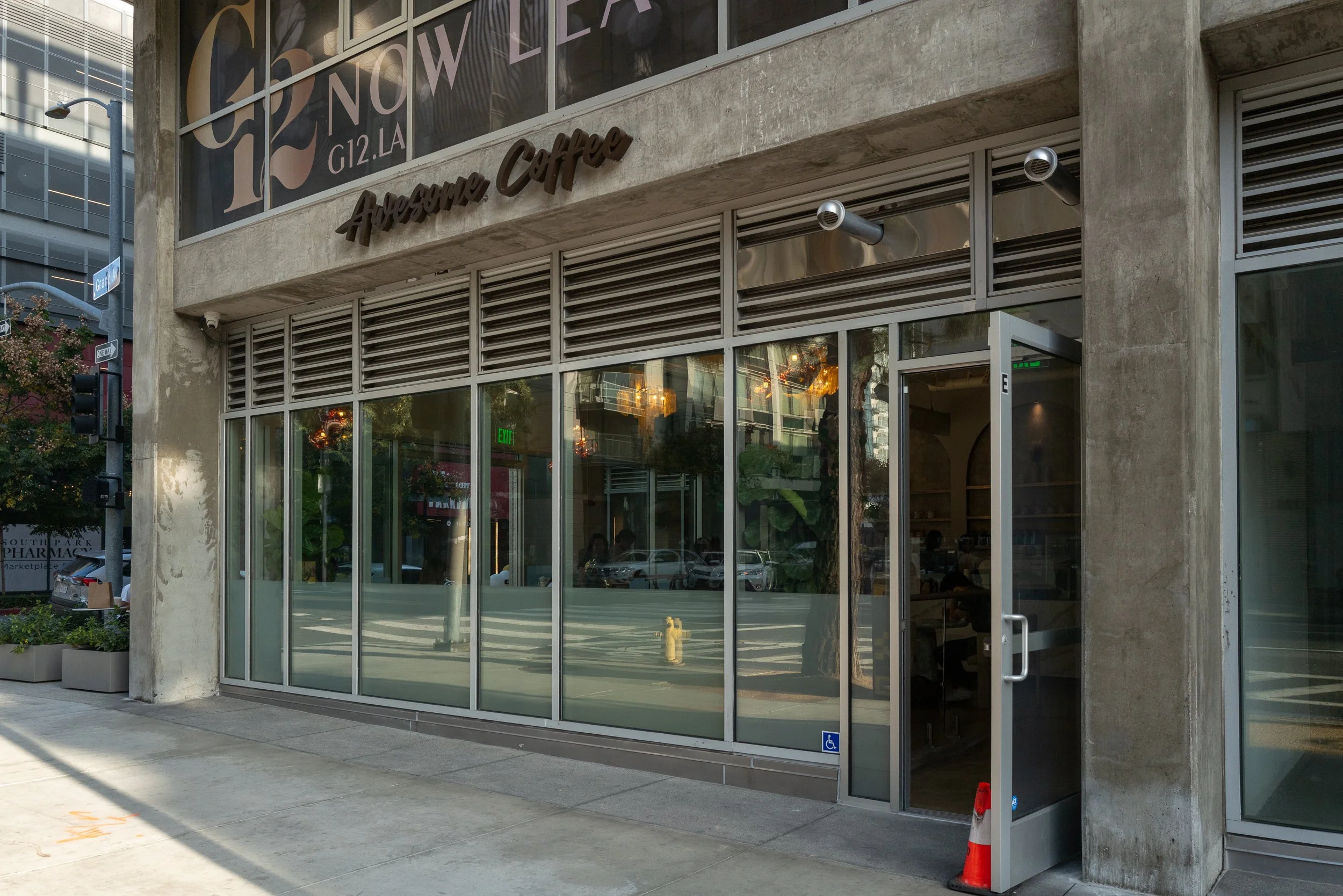 Awsome Coffee-01.jpg