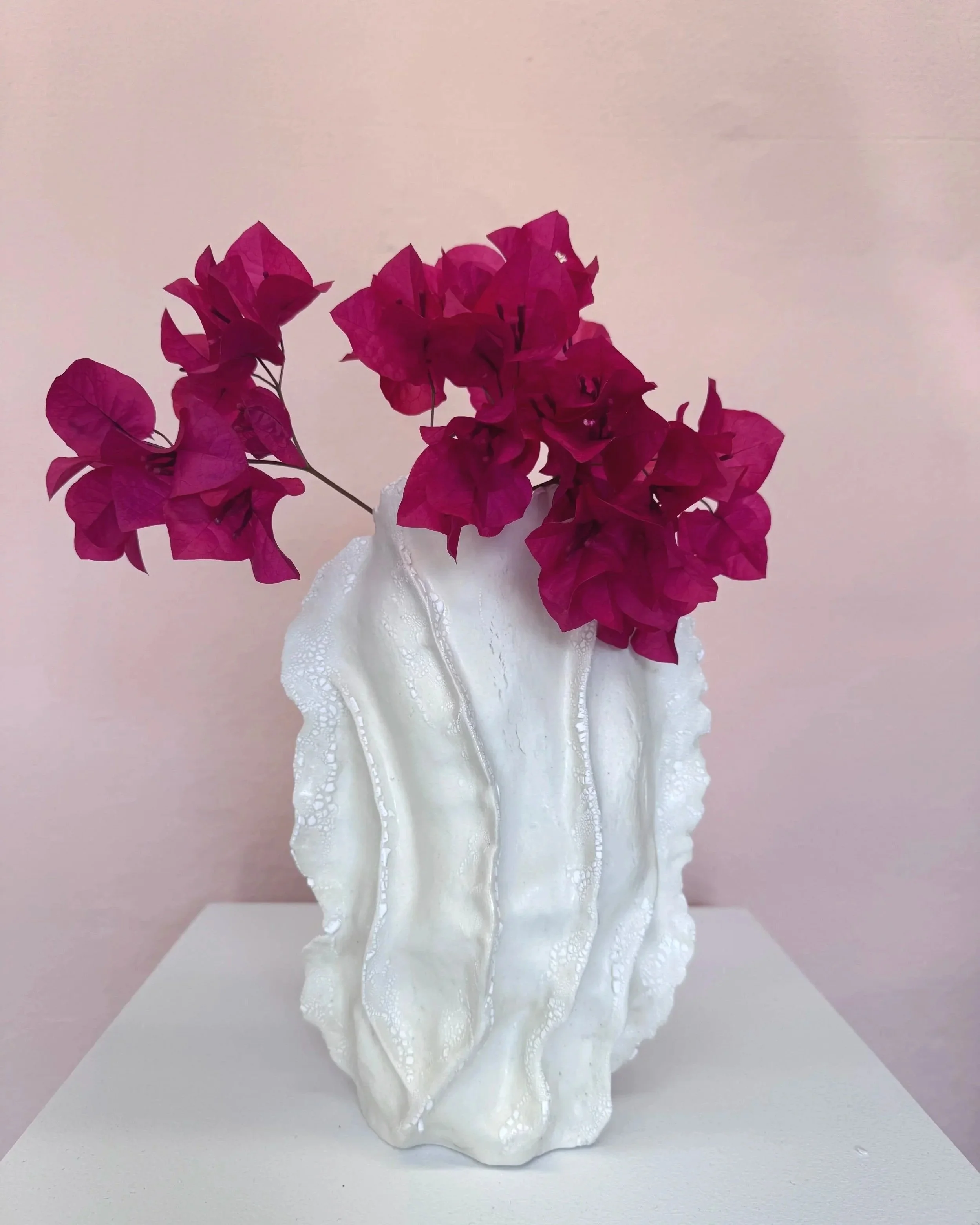 Vein Vase-
Porcelain Paper Clay 
8"Hx3"W
