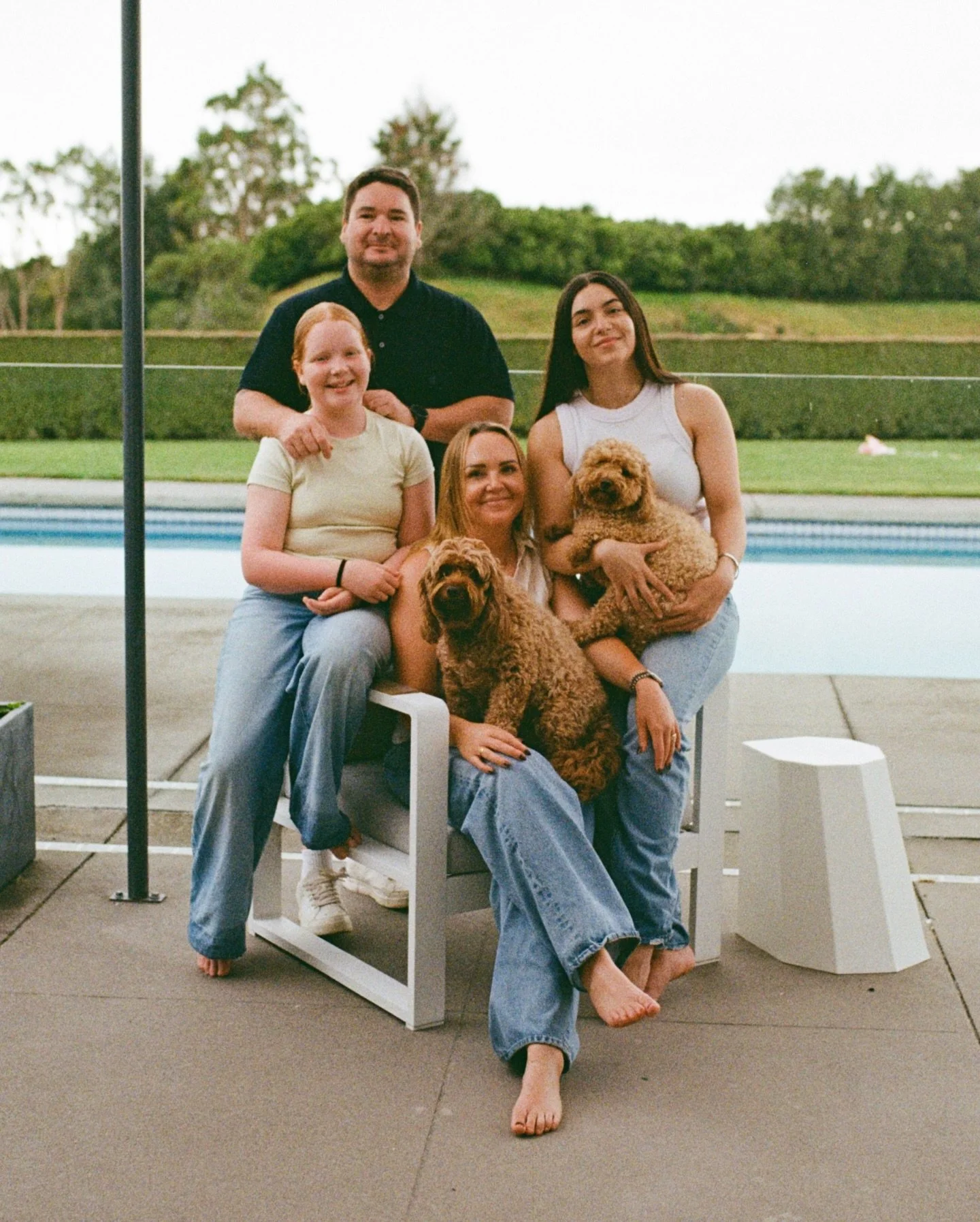 A couple of rolls of nostalgic Fujifilm shot at home on a random Thursday. 

Everyday kinda magic, my favourite.