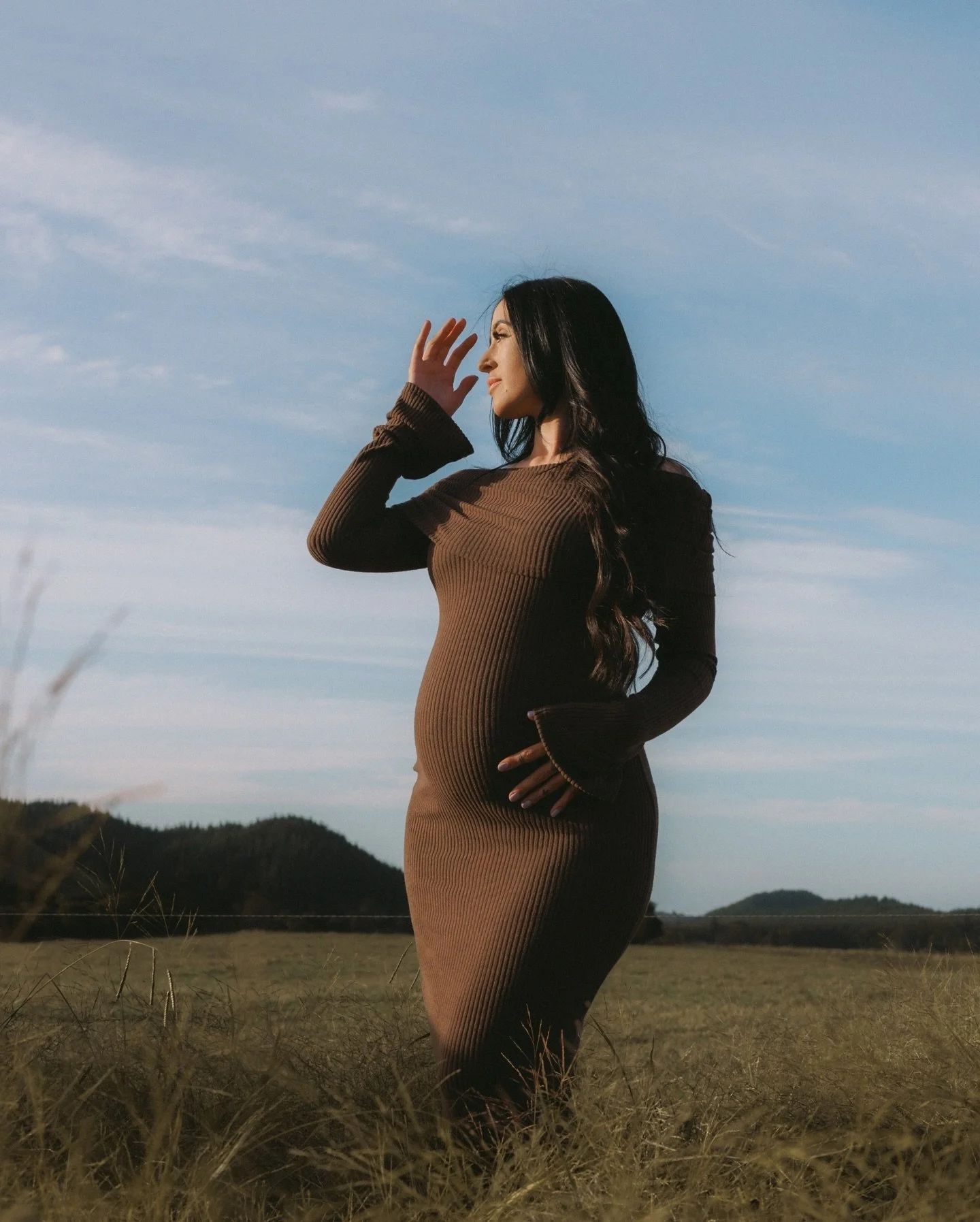 On the farm with David &amp; Haylee, patiently waiting for their next babe 💙