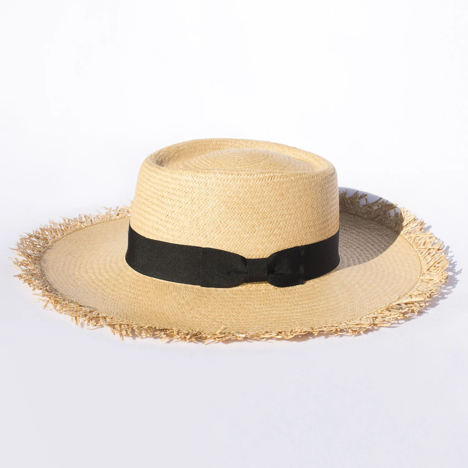Playa with Chin Strap - Wide Brim Panama Hat — Elegancia  display picture 1