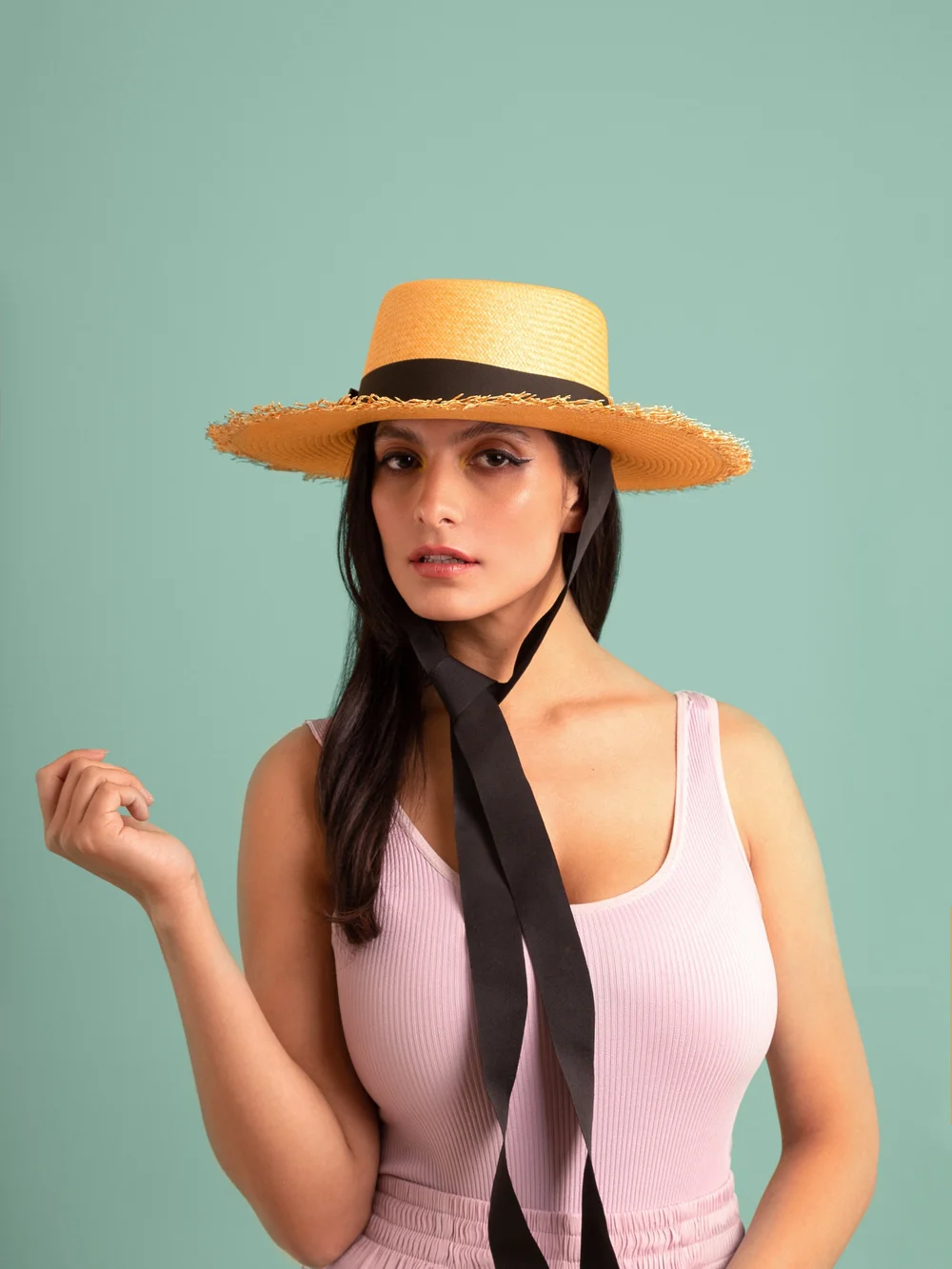 Playa with Chin Strap - Wide Brim Panama Hat — Elegancia  display picture 2
