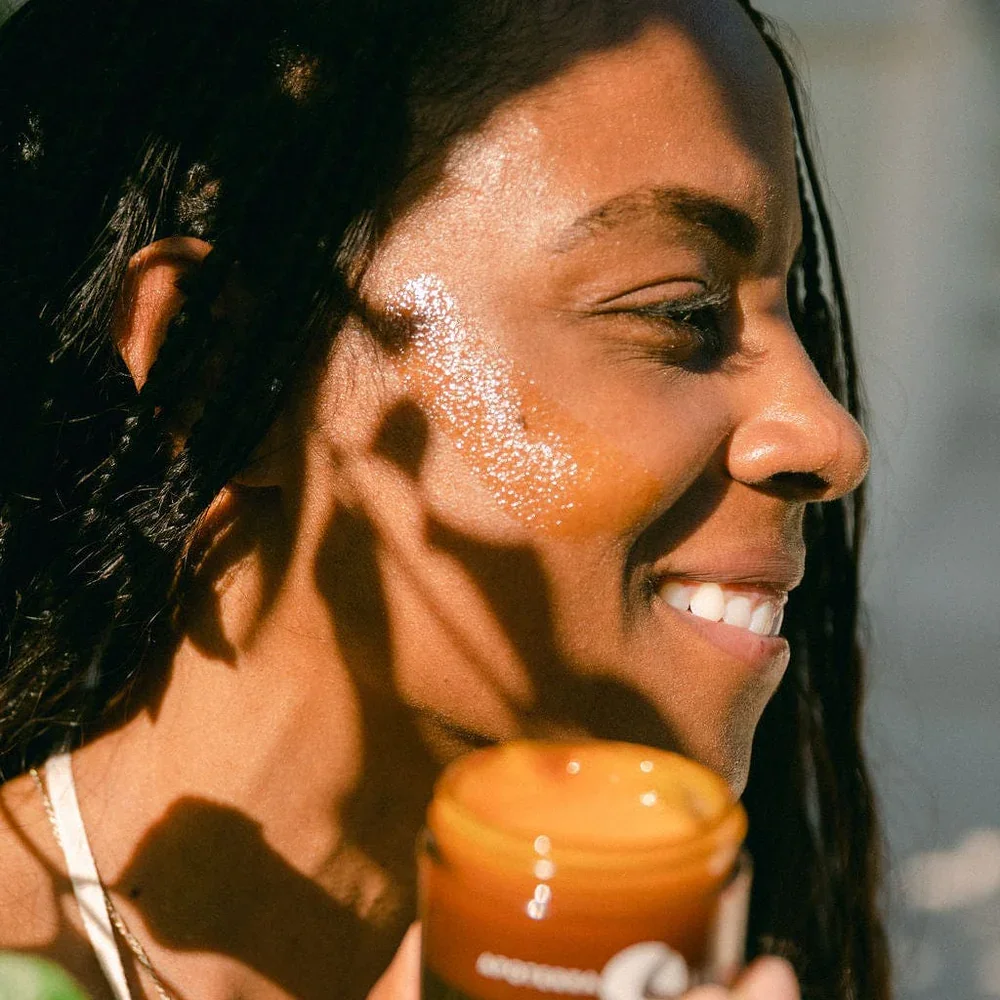 vitamin-c-balm-face-application.webp