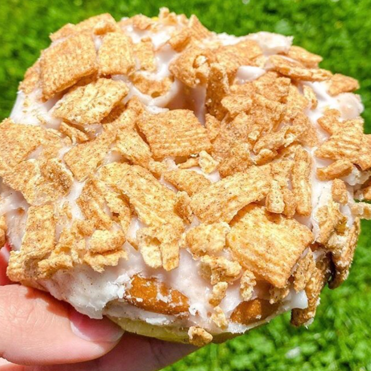 Donut King - Cinnamon Toast Crunch
