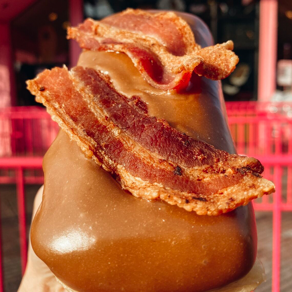 Voodoo Doughnut - Bacon Maple Bar