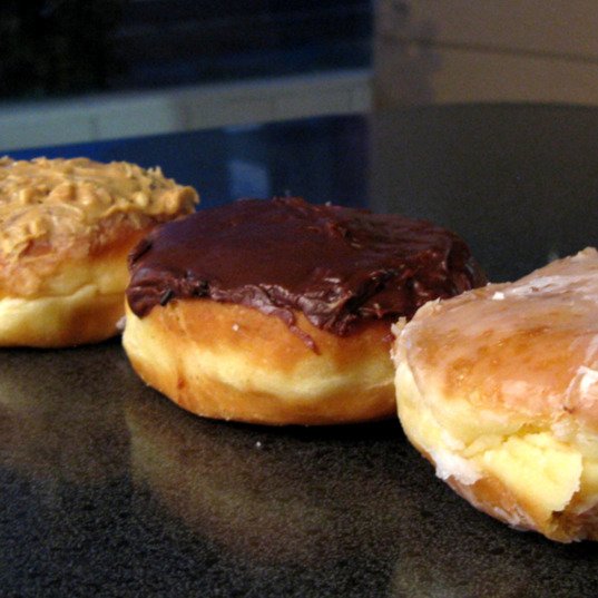 Joe's Donut shop - Cream Filled with Chocolate