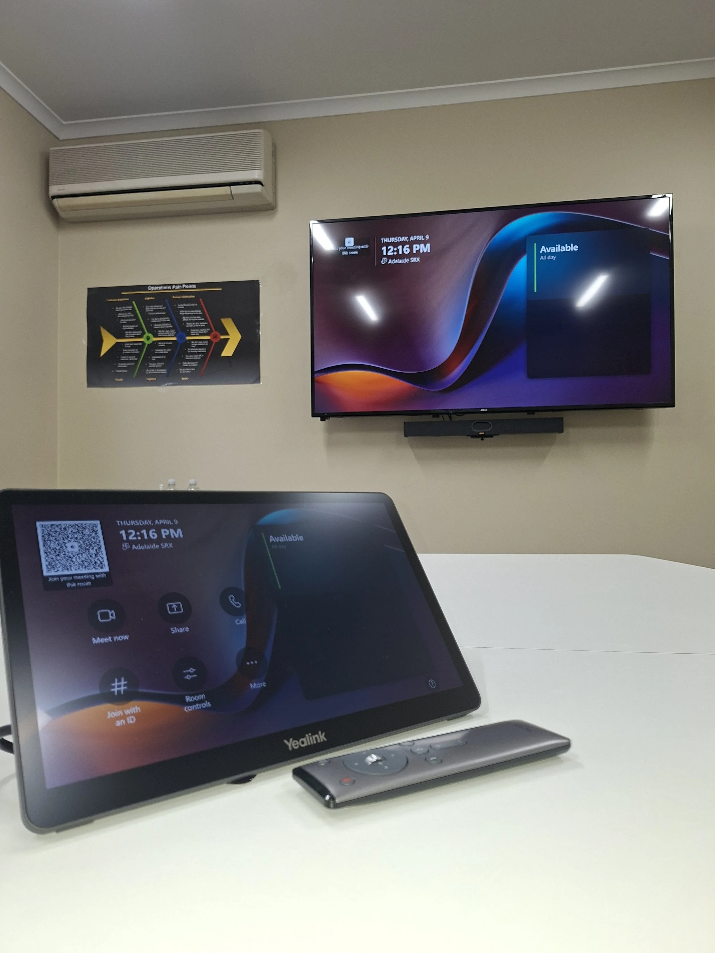 video conferencing solutions Installed by Tech1Solutions hardware includes SmartVision 40 All-in-one Video Conference Camera, MCore 4 AI PC & MTouchPlus Touch Console.
