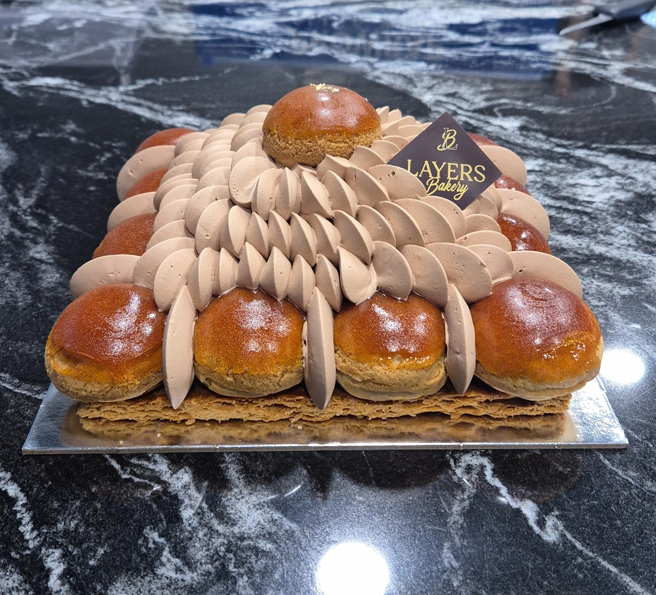 Saint Honore Chocolate