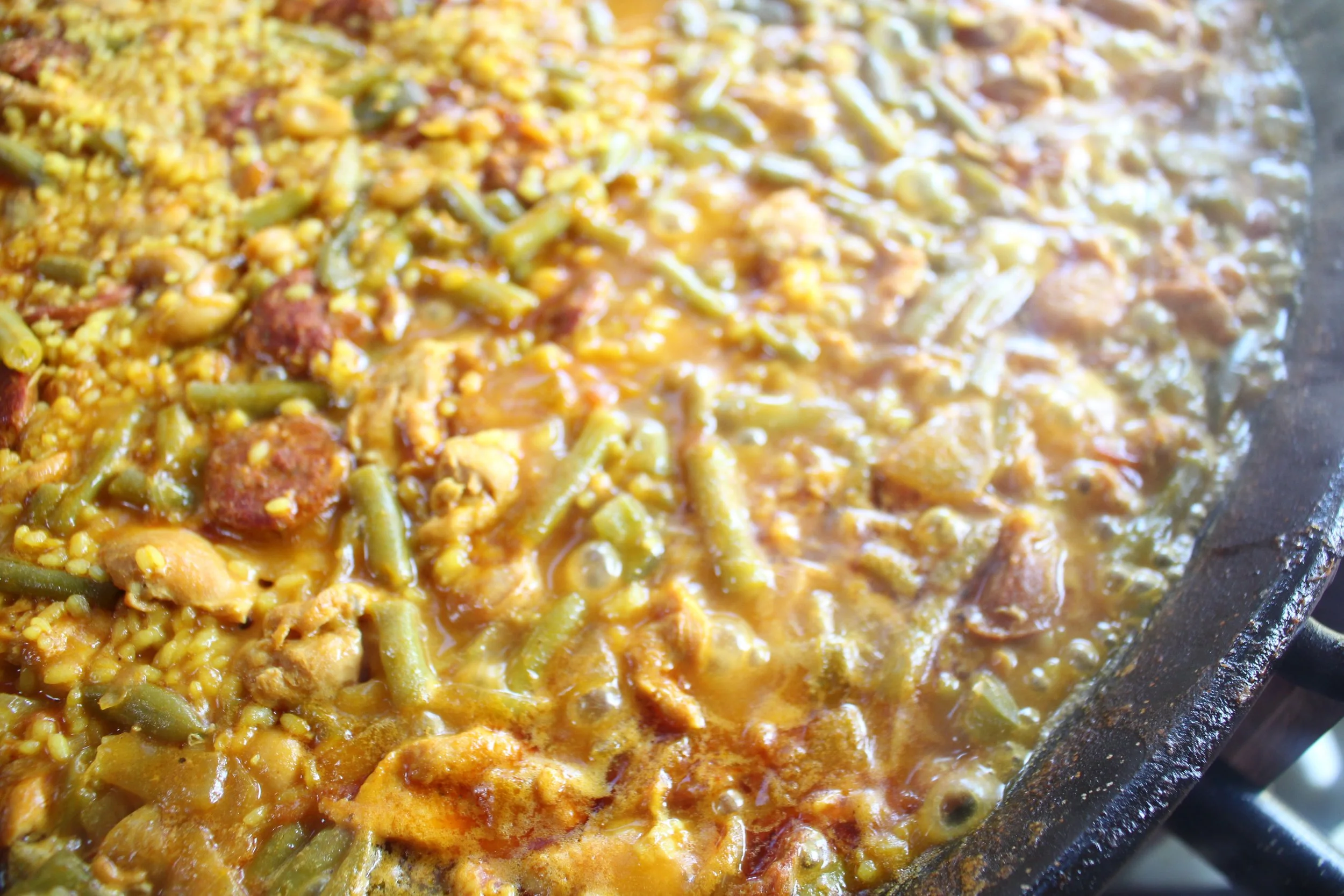 Why Paella Catering is Perfect for Perth Weddings