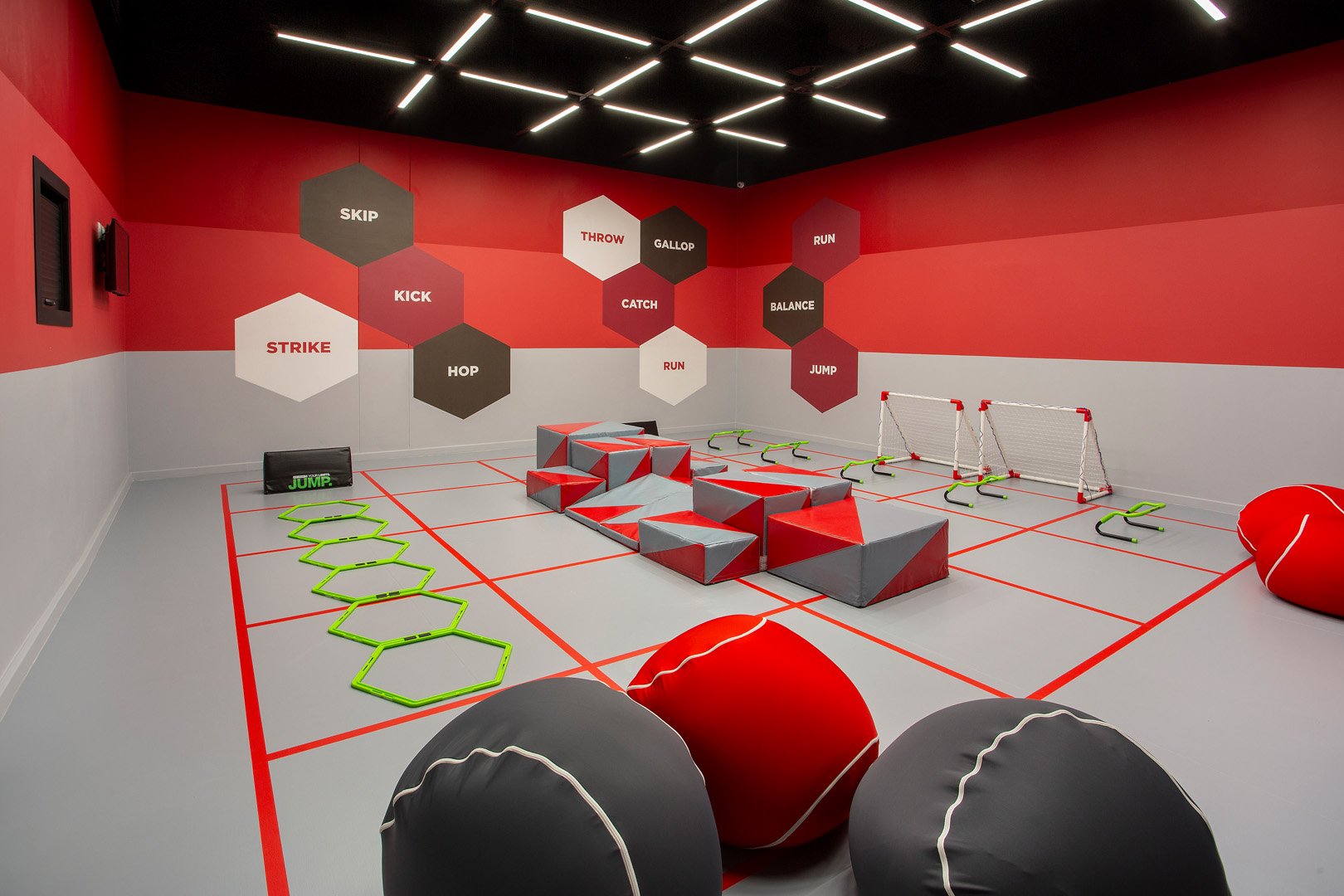 Project Virgin Active Loftus Grid 360.jpg