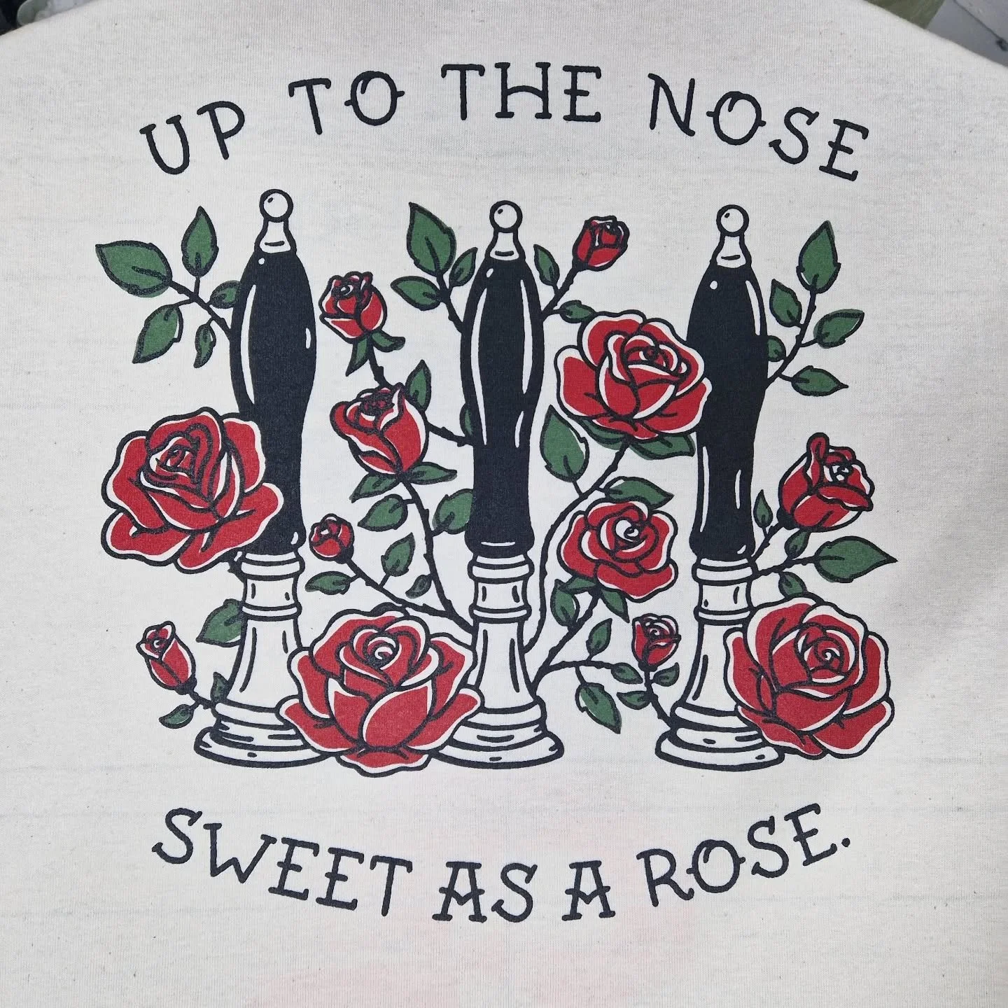 Natural cotton tees for @theholeinthewallbtn 
#pub #tshirts #ink #screenprinting #brighton