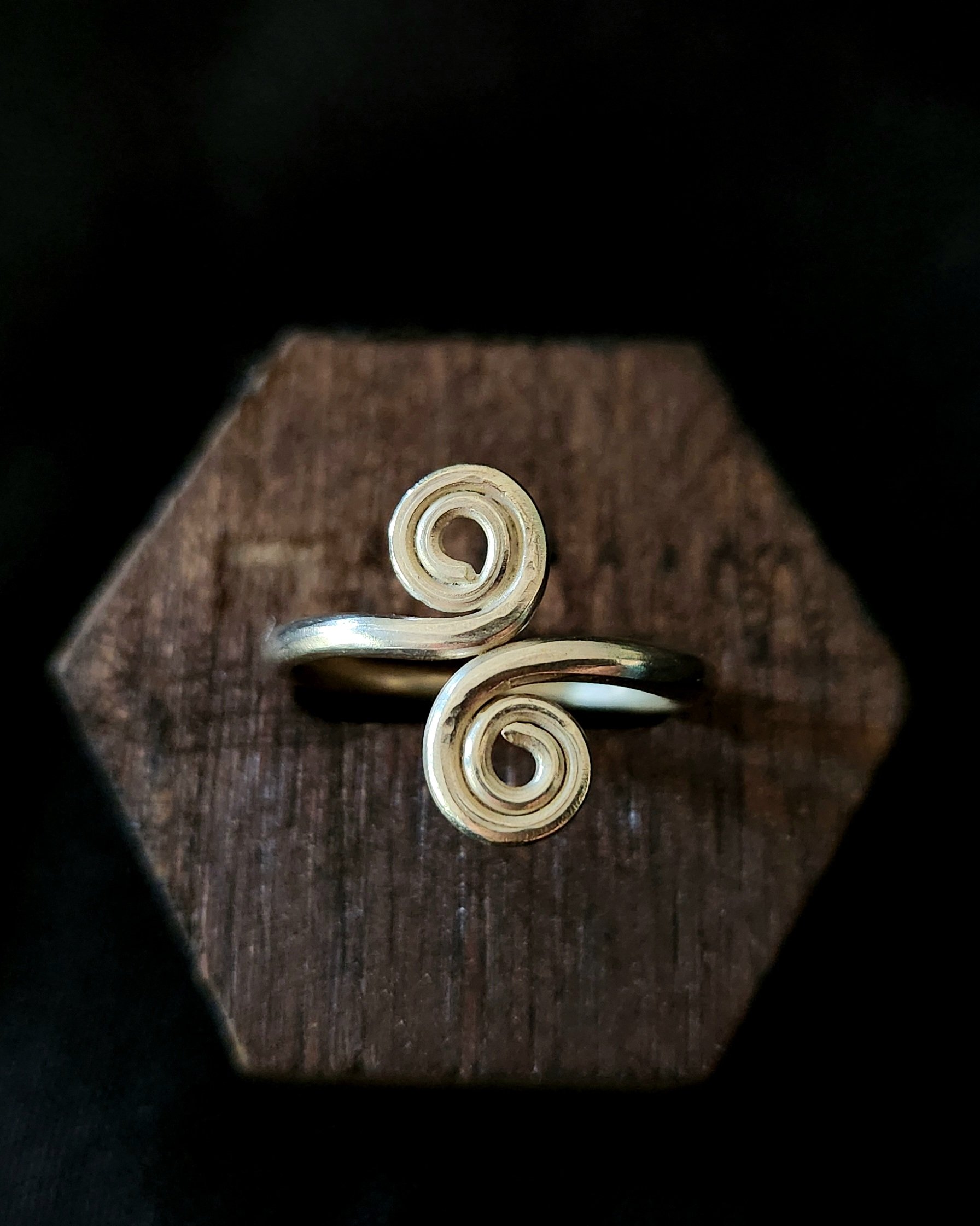 silver spiral ring