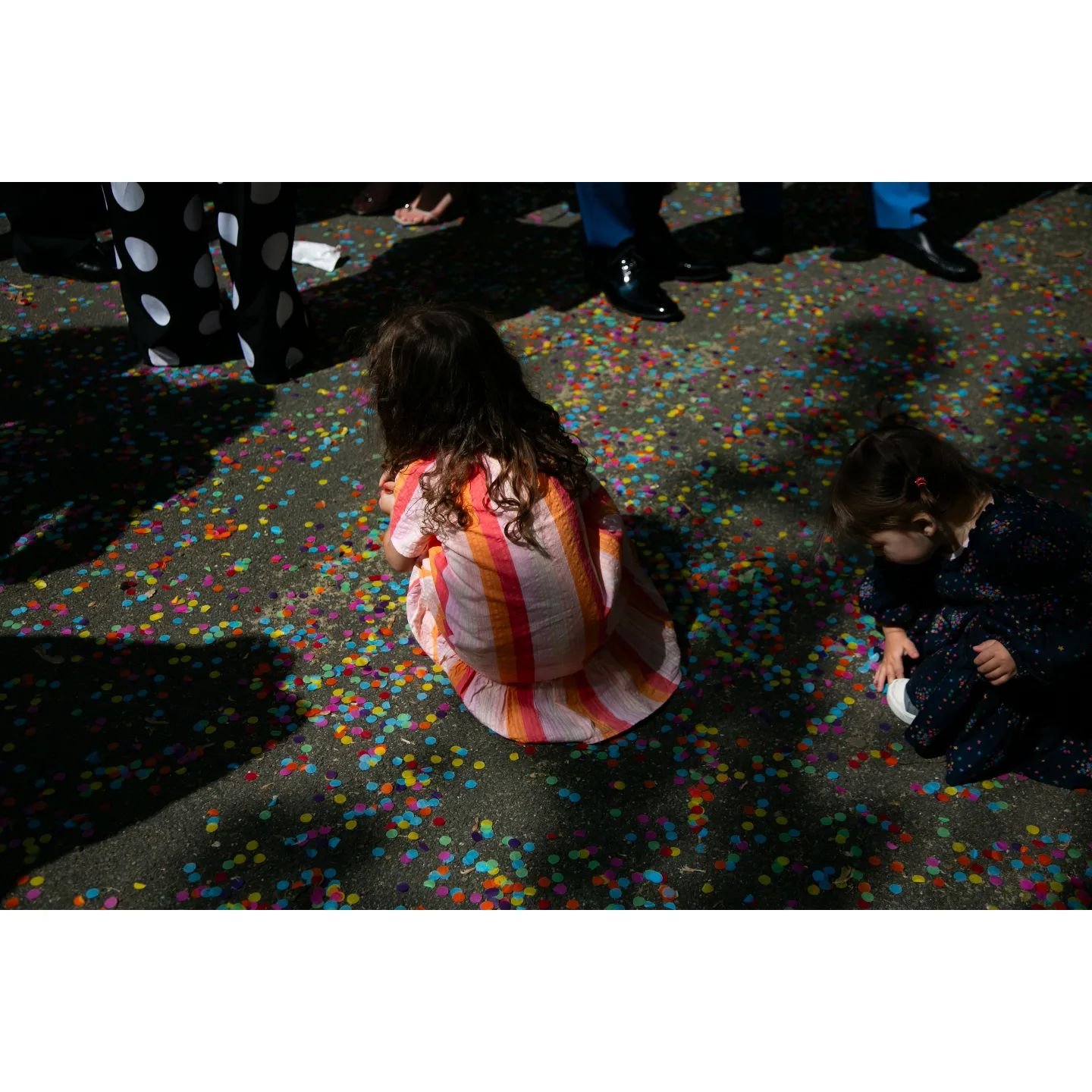 Rainbow confetti fun for little guests at Aoife &amp; Anthony's beautiful summer wedding ceremony in Brixton 25/05/2024 ❤️🩷🧡💛💚💙🩵💜