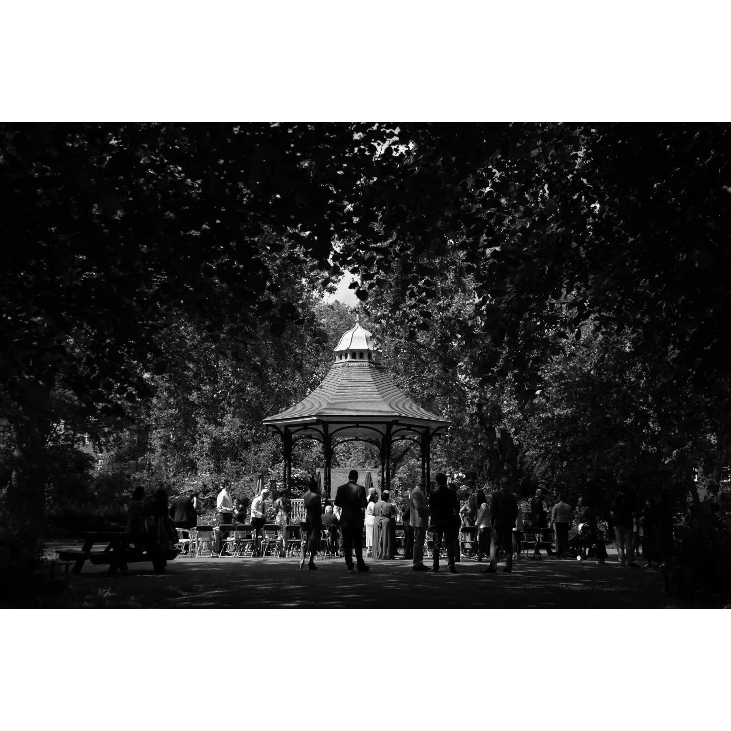 Had a wonderful time shooting a gorgeous couple and their nearest and dearest yesterday at Myatt's Fields Park in Brixton! ❤️