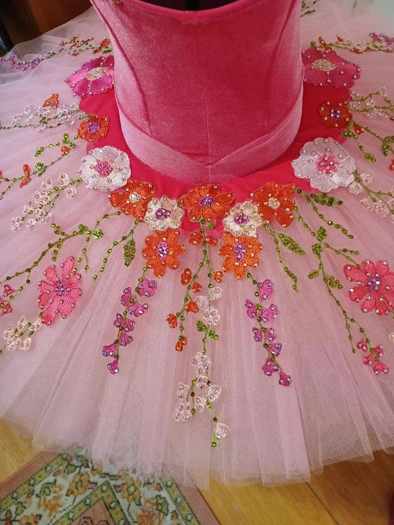 pink tutuback.jpg