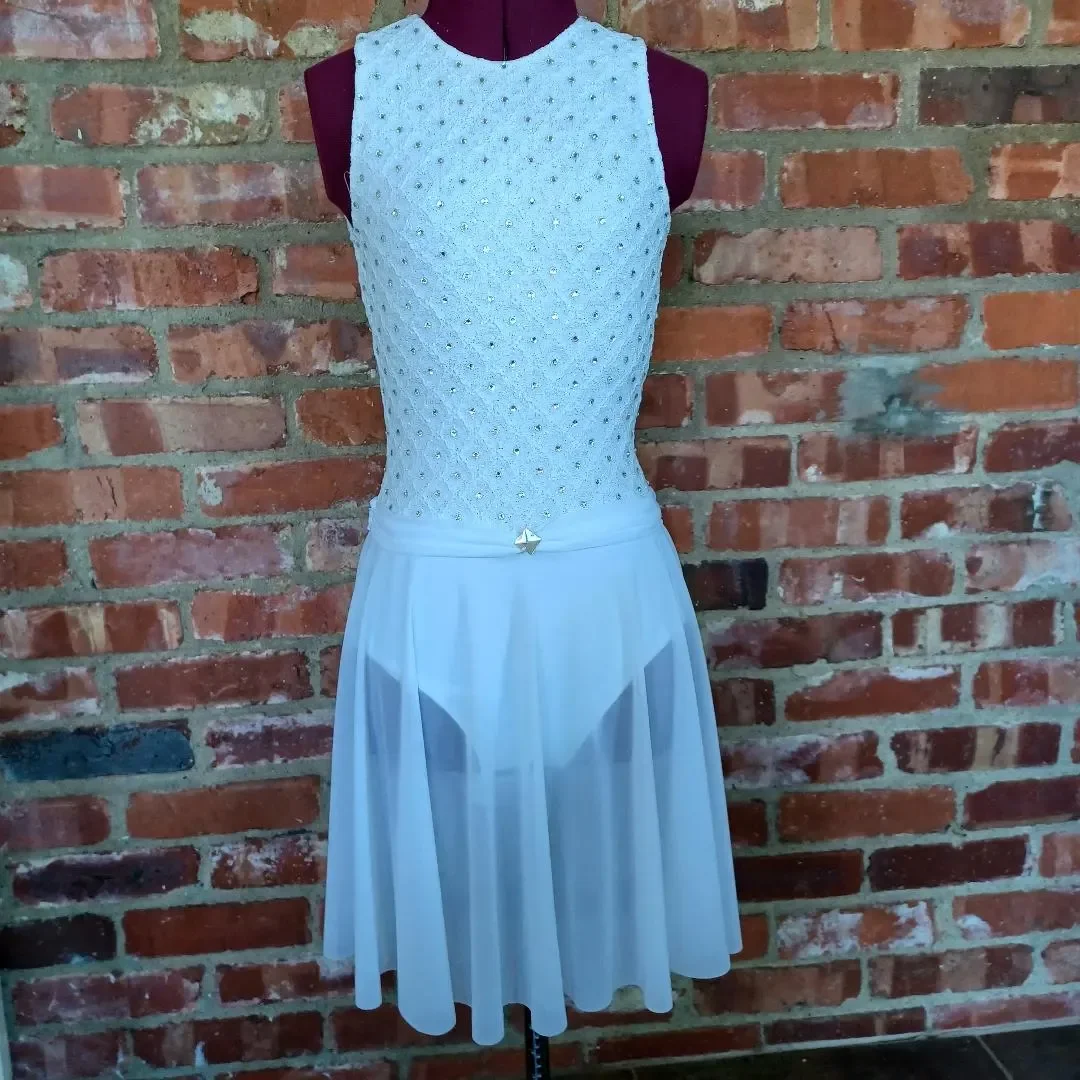 XS Teen White Lace Lyrical Dress