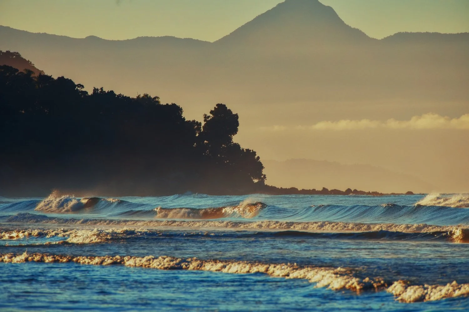 Sunriese Juquehy.jpg