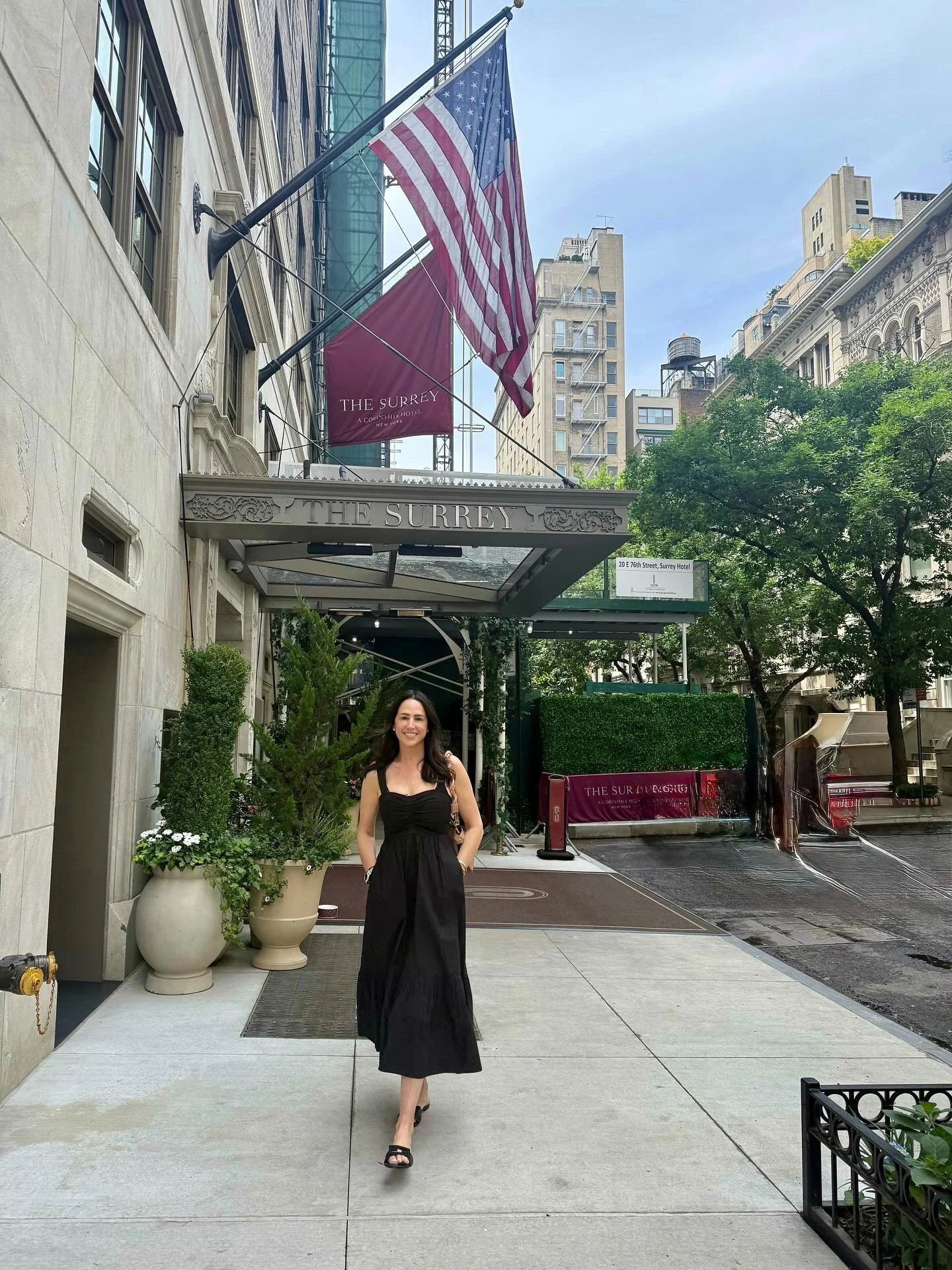 ✨ Found my new home away from home at @thesurreyhotel ✨
There&rsquo;s something magical about discovering a place that just feels right from the moment you walk in. The Surrey has that perfect blend of Upper East Side elegance and intimate luxury tha