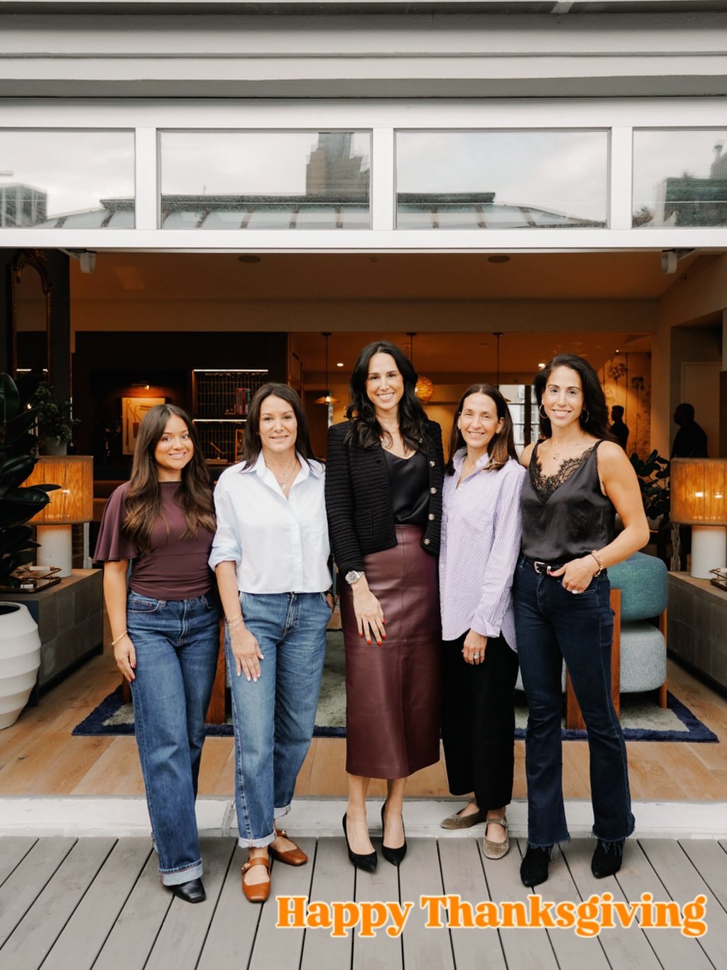 Gratitude is at the heart of everything we do.
This Thanksgiving, we want to express our deepest thanks to the clients who trust us with their travel dreams, the partners who help us bring those dreams to life with grace and excellence, and @smartfly